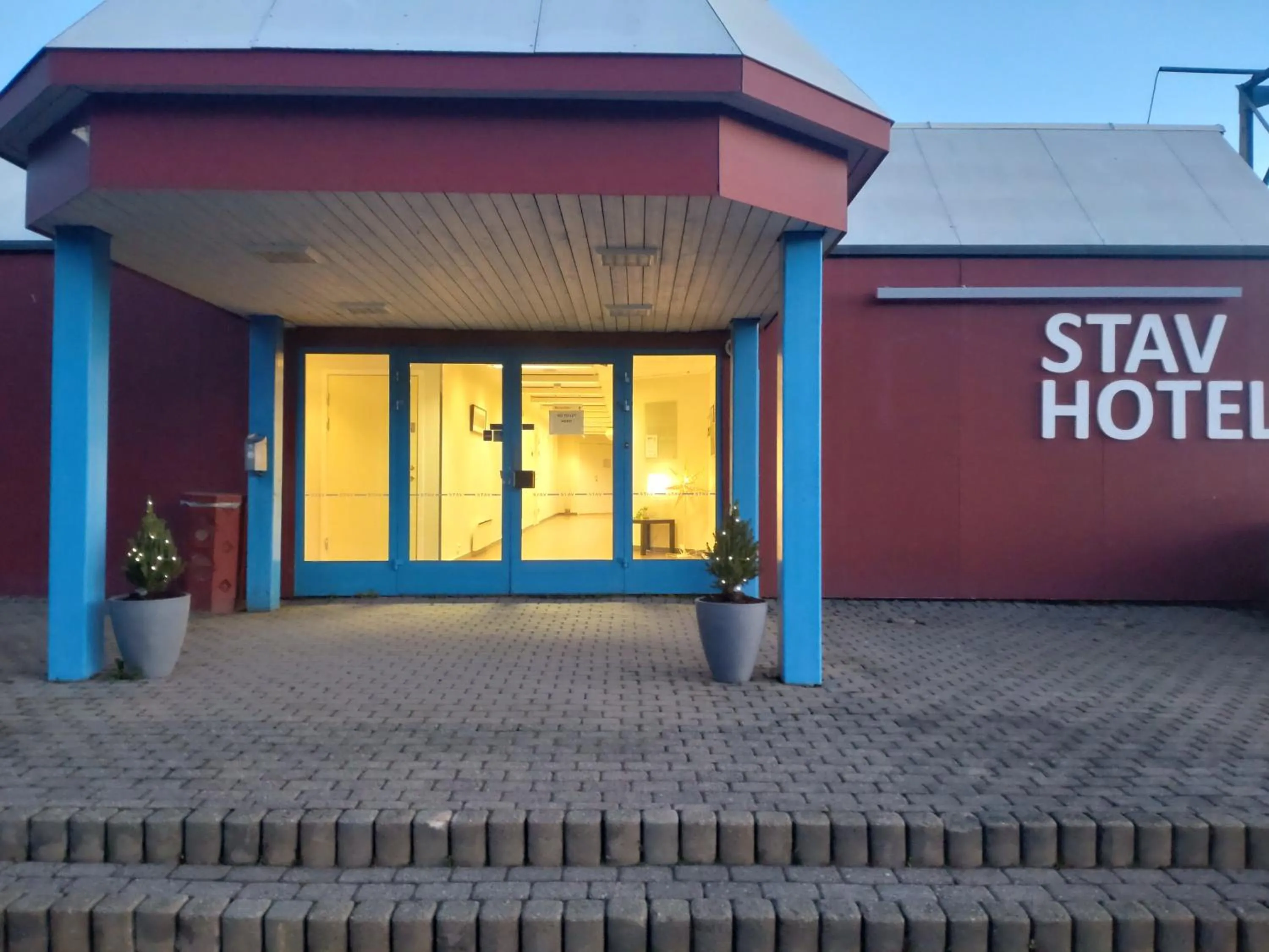 Facade/entrance in Stav Hotel