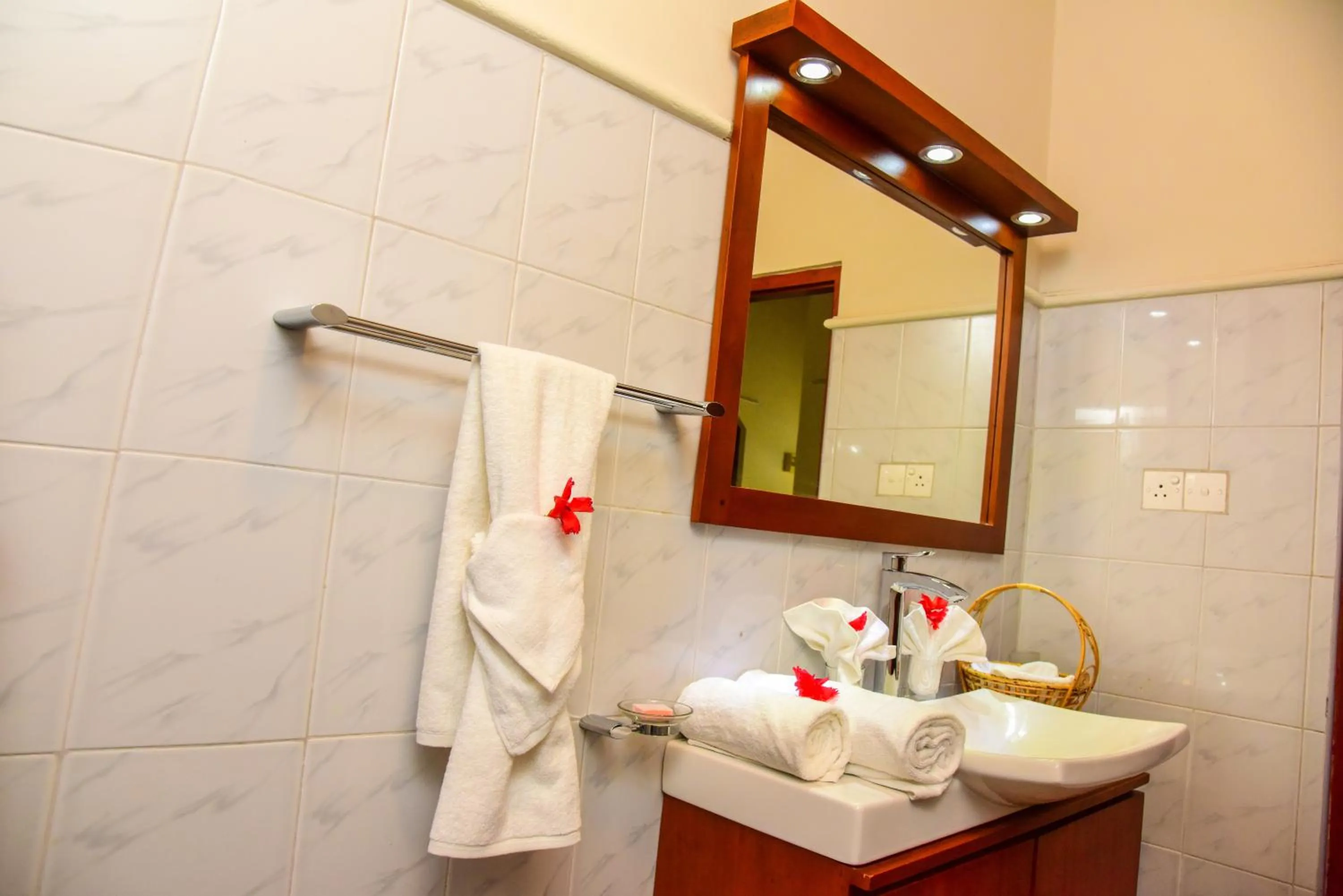 Bathroom in Lucky Prince Villa & Ayurveda Wellness
