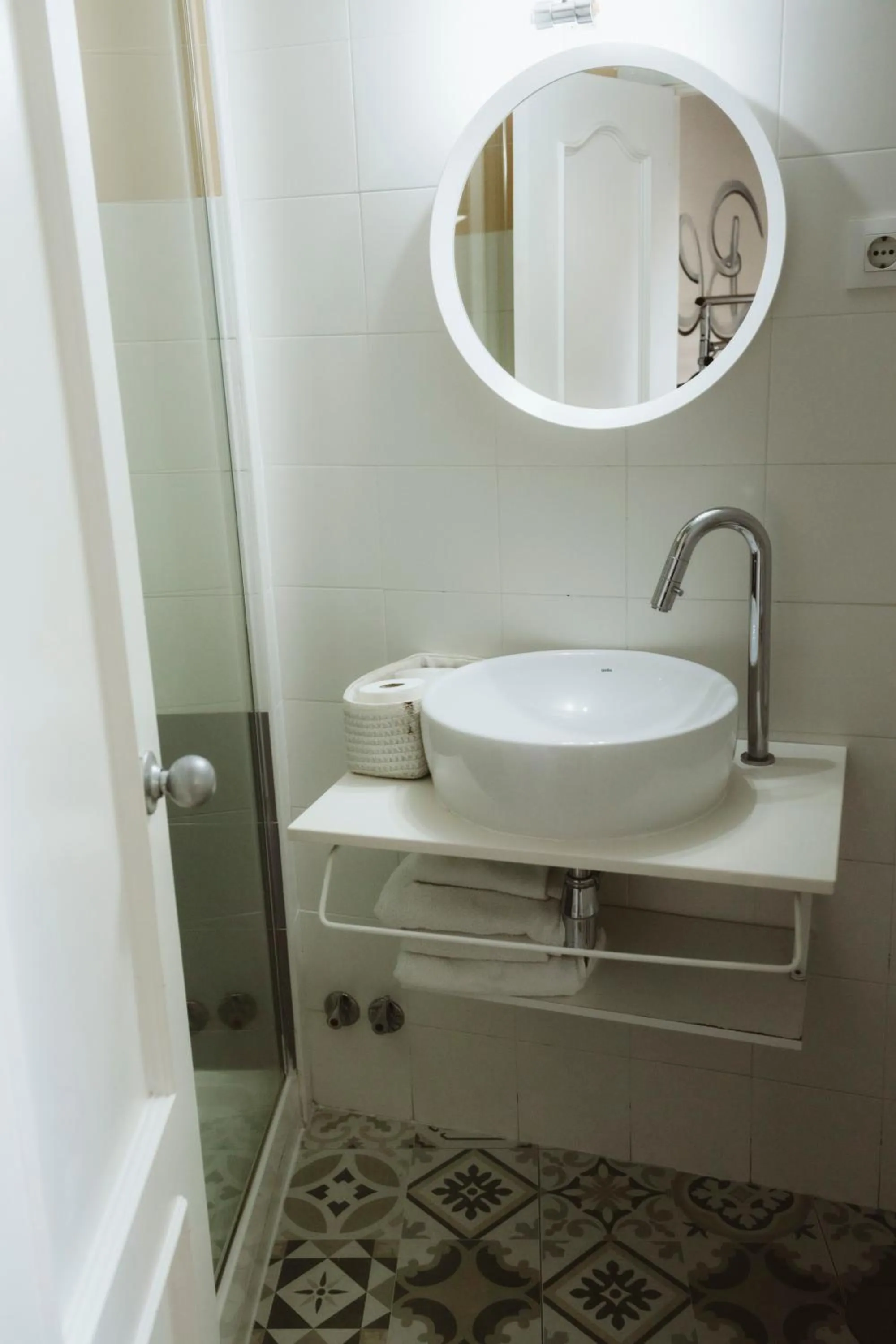 Toilet in Le Vintage