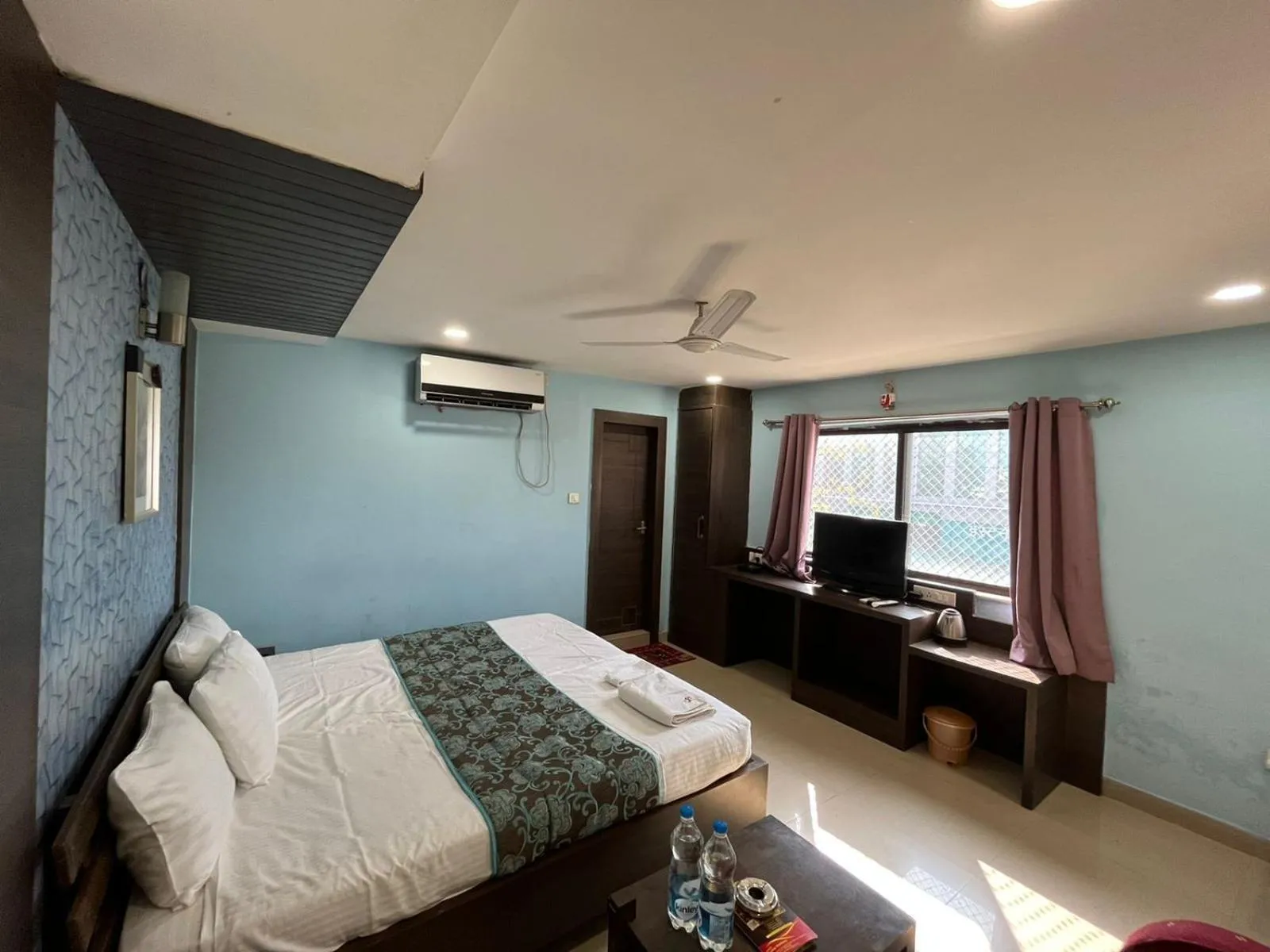 Classic Triple Room - single occupancy in Hotel Pratap Residency