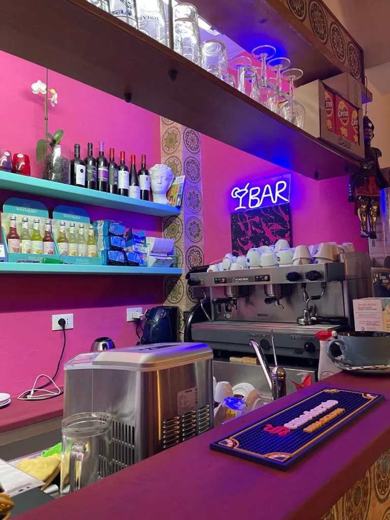 Lounge or bar in Hotel Miramare Garzia