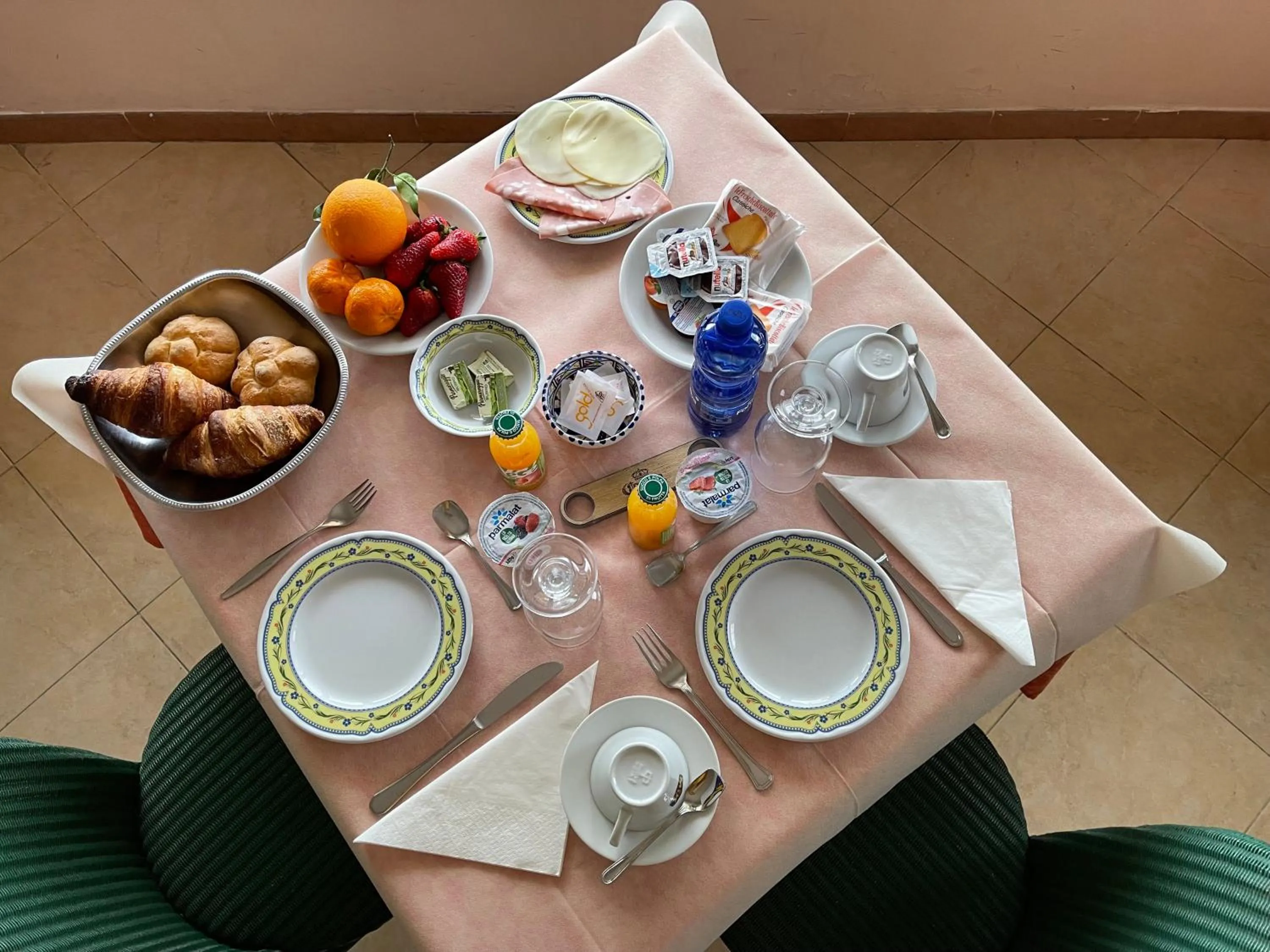 Food and drinks in Hotel Miramare Garzia