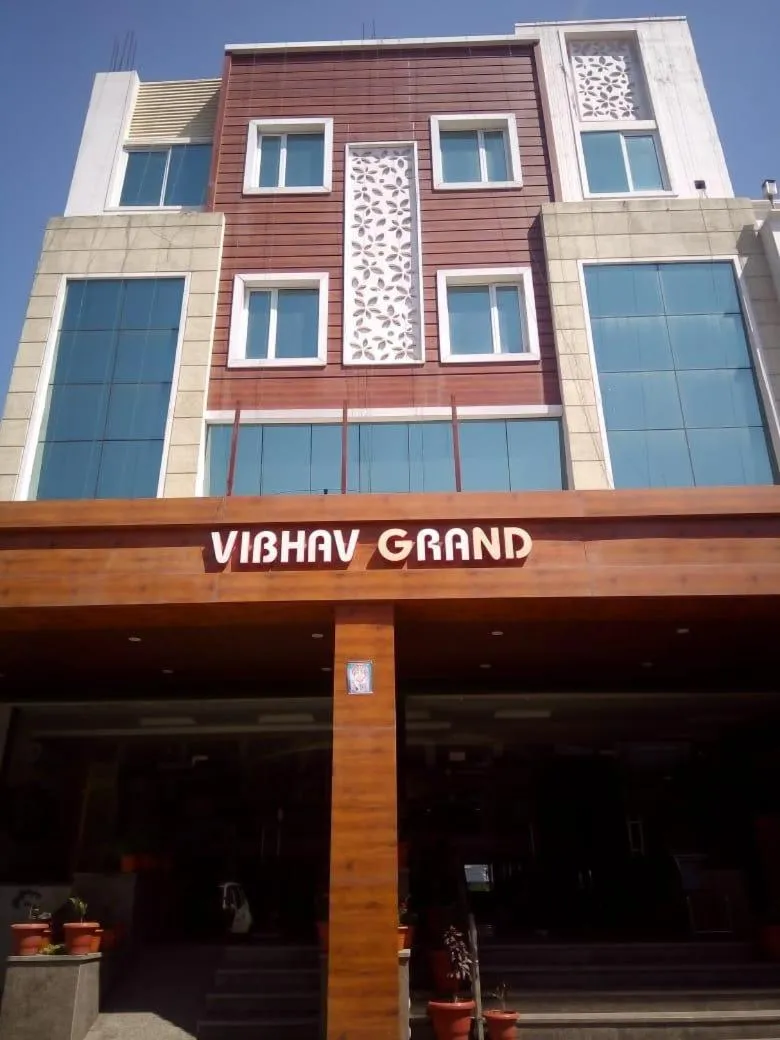 Facade/entrance in Vibhav Grand