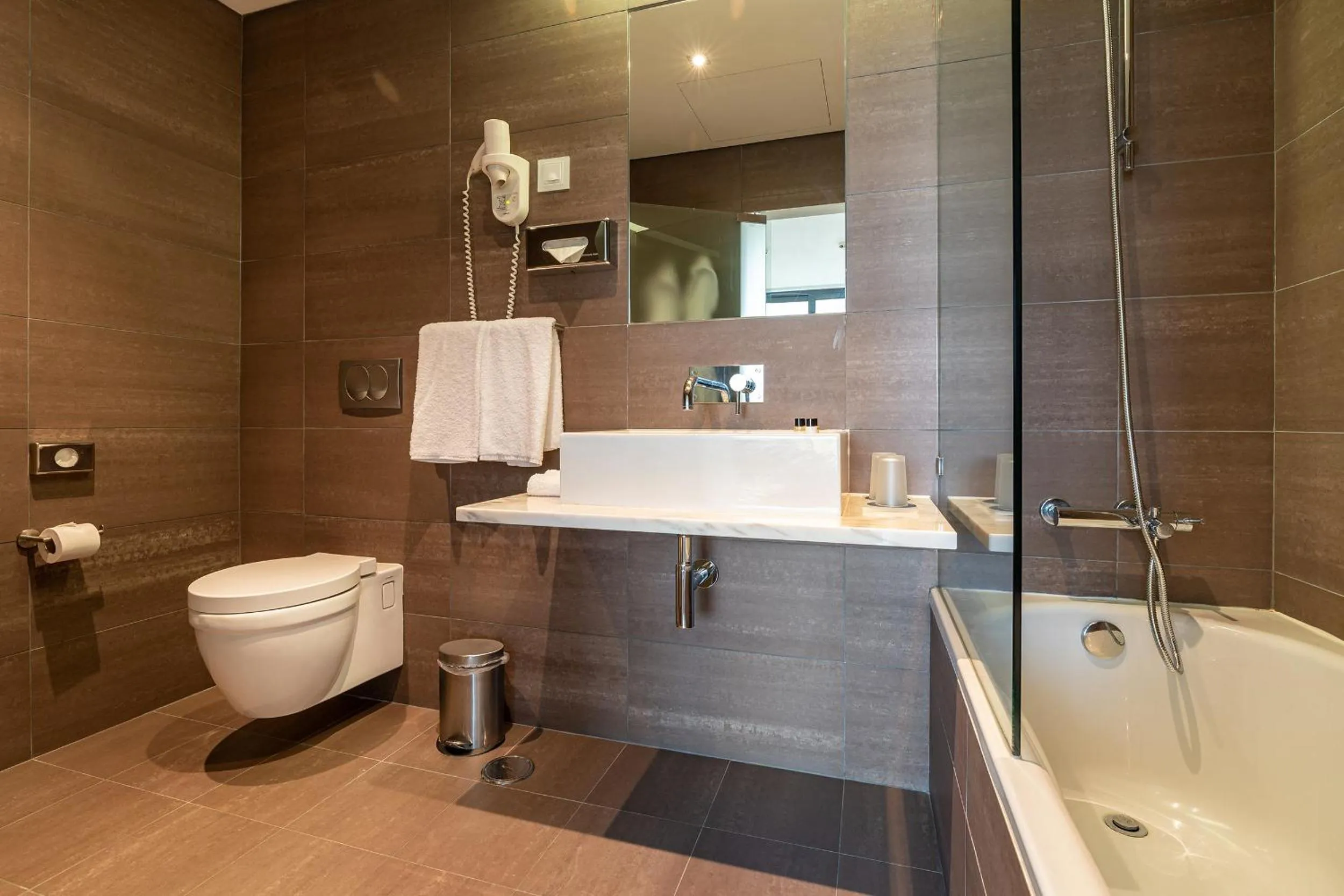 Toilet in Monchique Resort & Spa