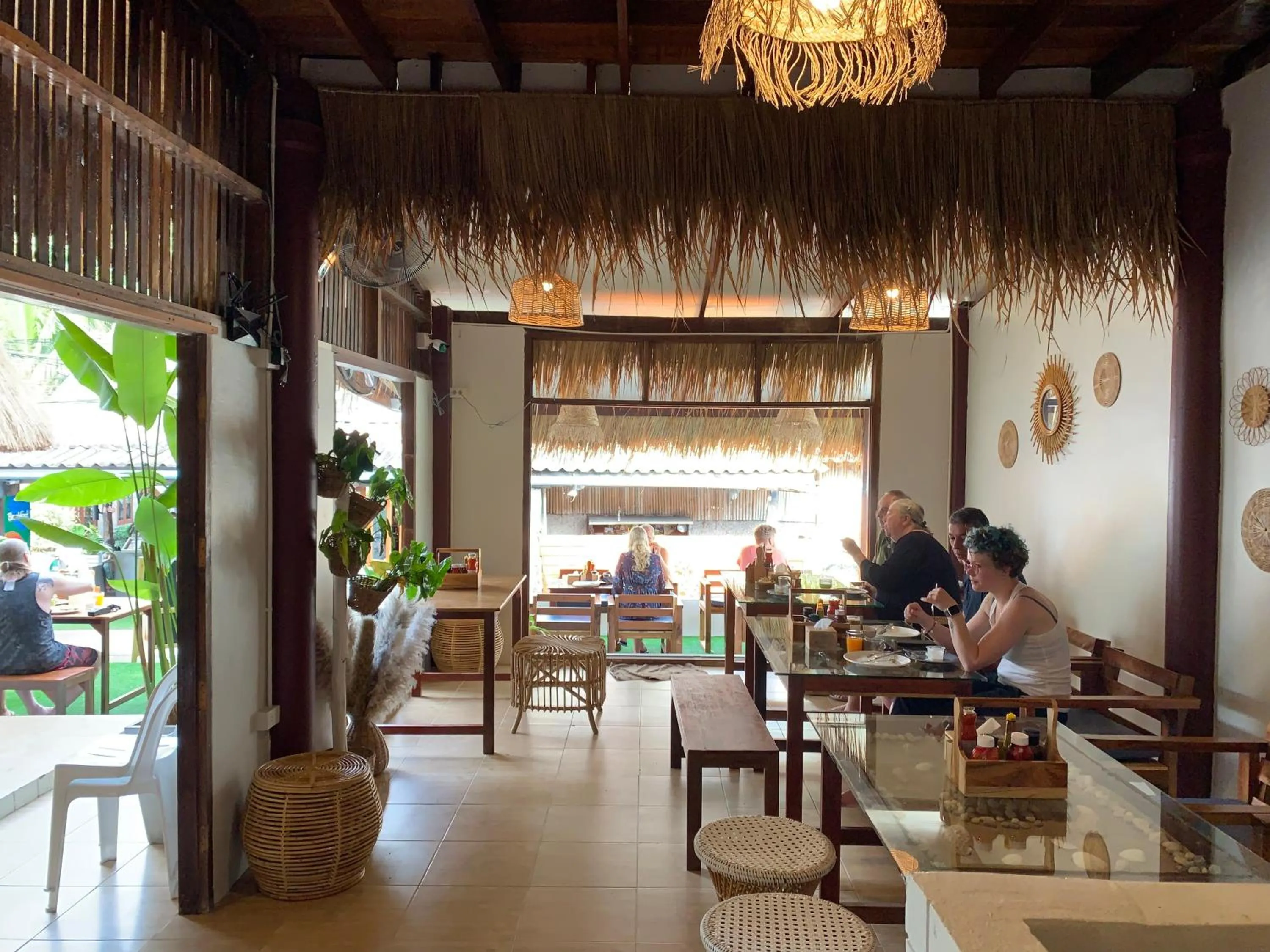 Restaurant/places to eat in Koh Tao Heritage