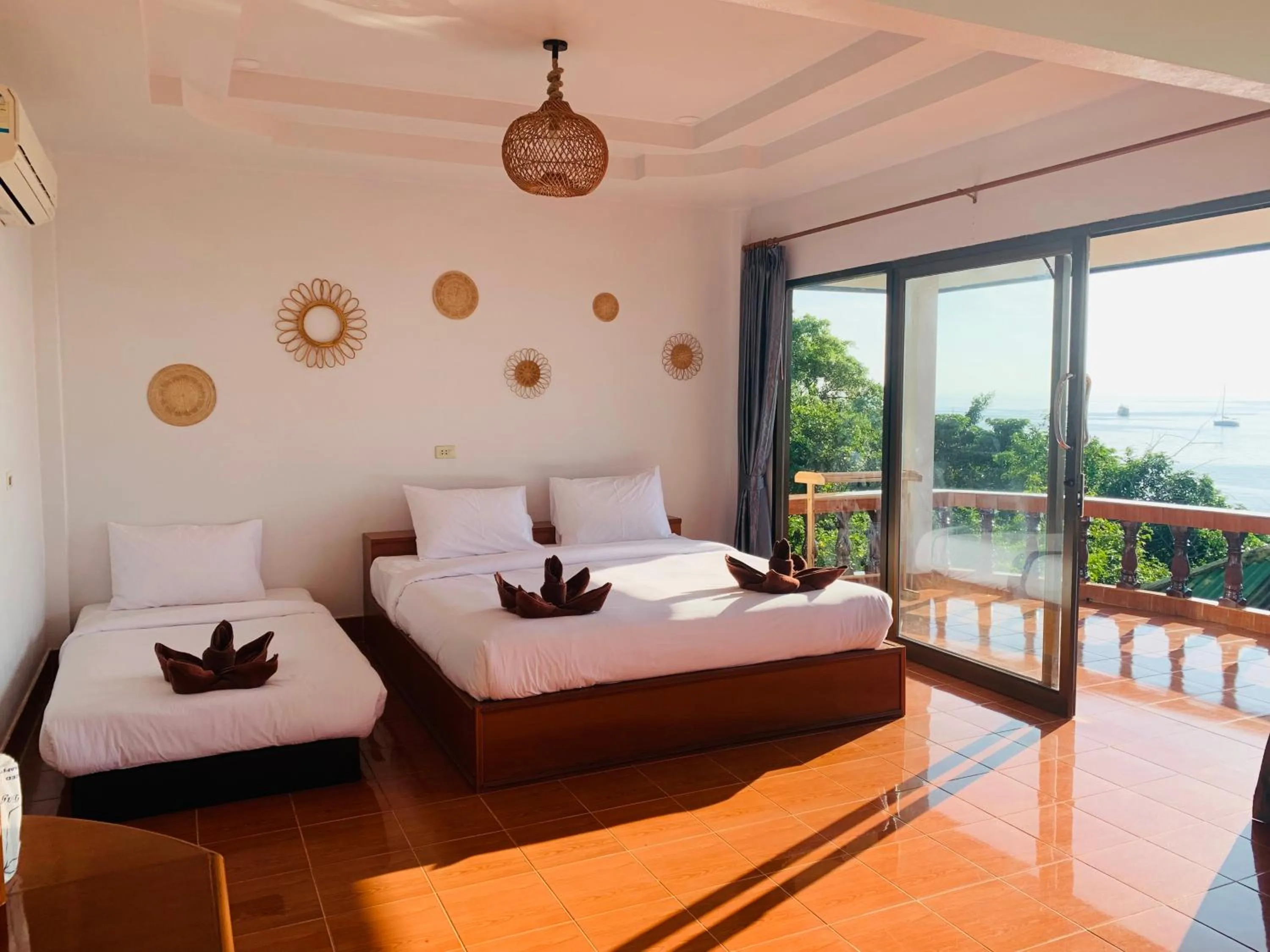 Bed in Koh Tao Heritage