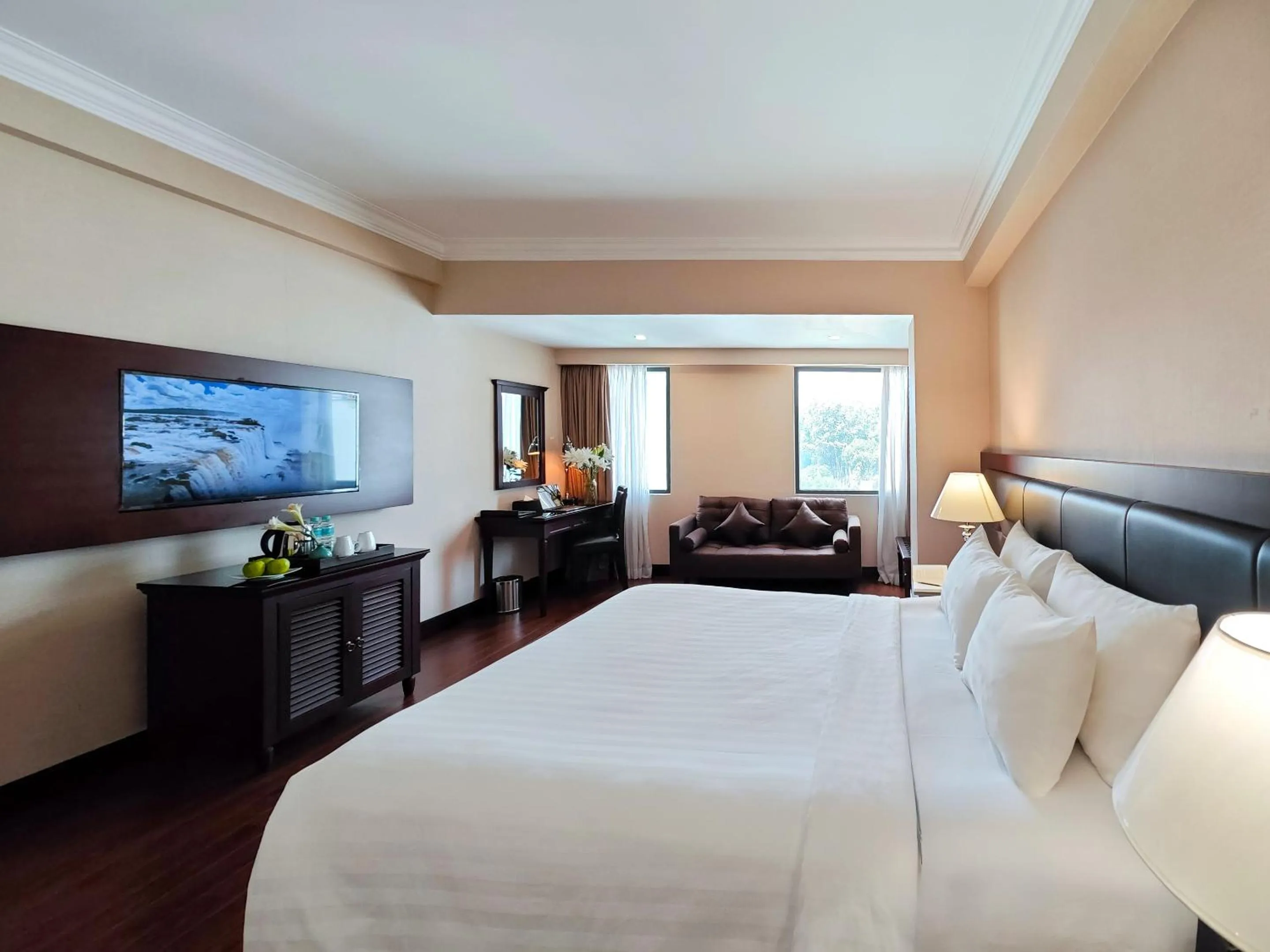 Bed in Nhat Ha 2 Hotel