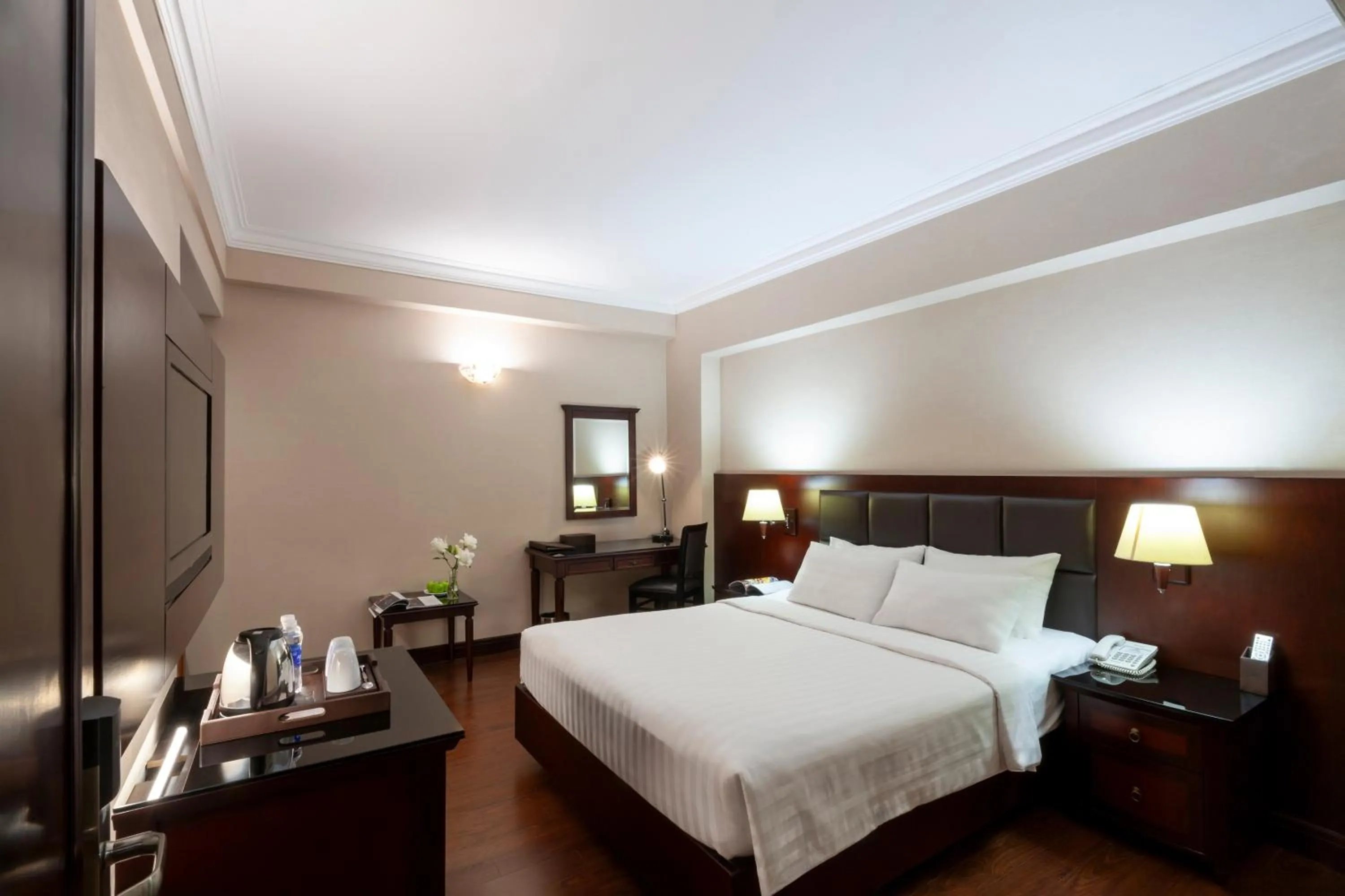 Bed in Nhat Ha 2 Hotel