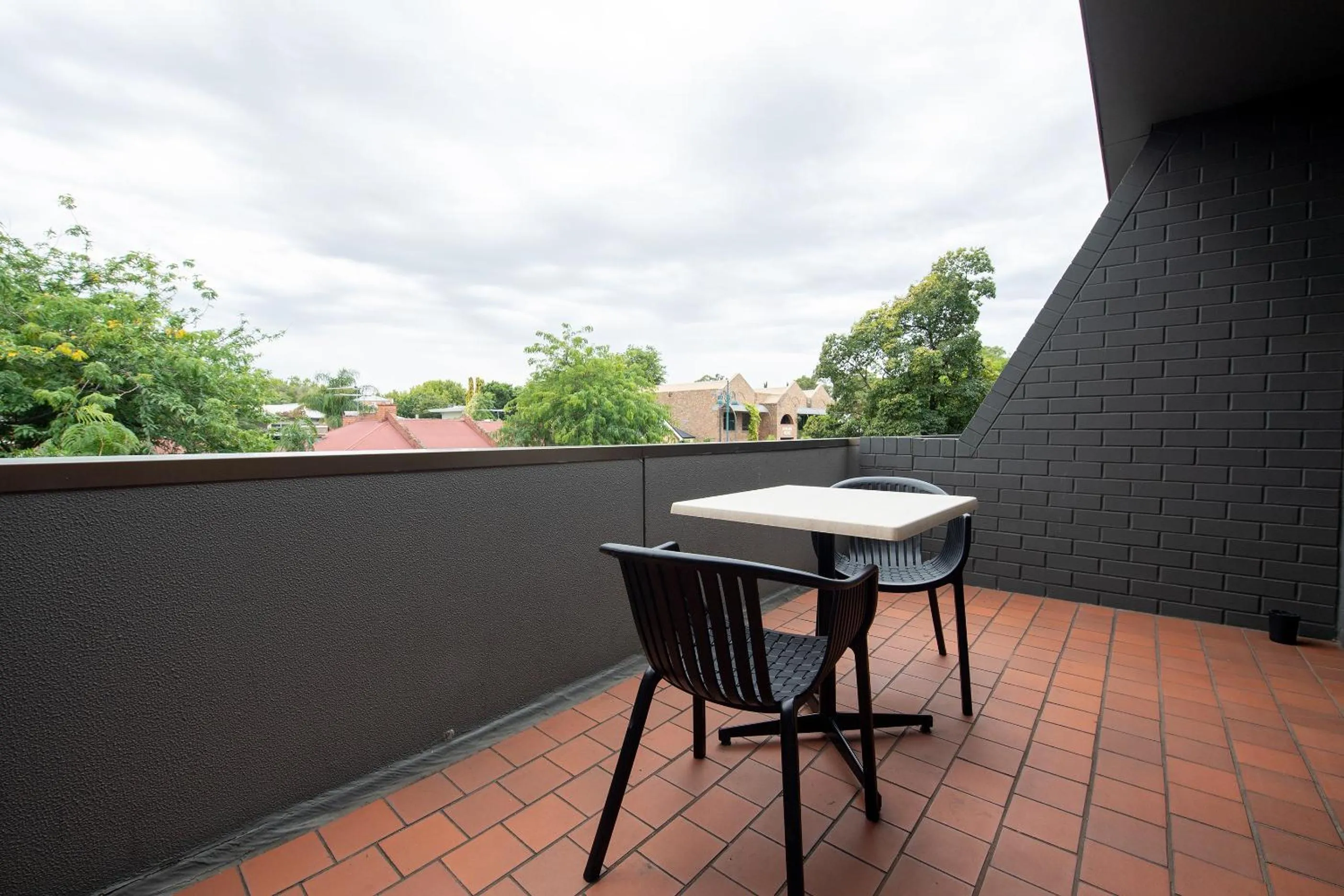 Balcony/Terrace in Comfort Hotel Adelaide Meridien