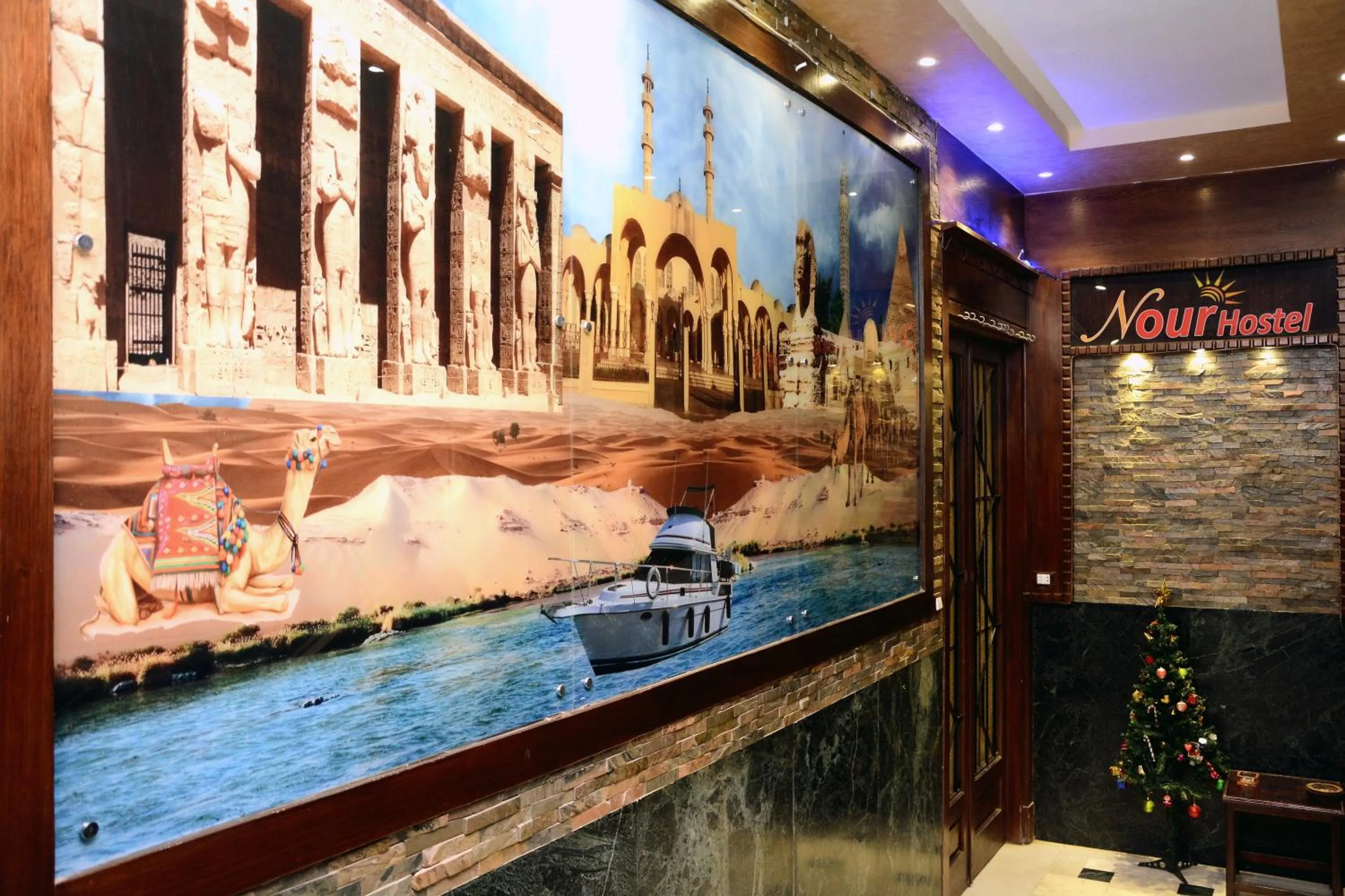 Facade/entrance in Nour Hostel