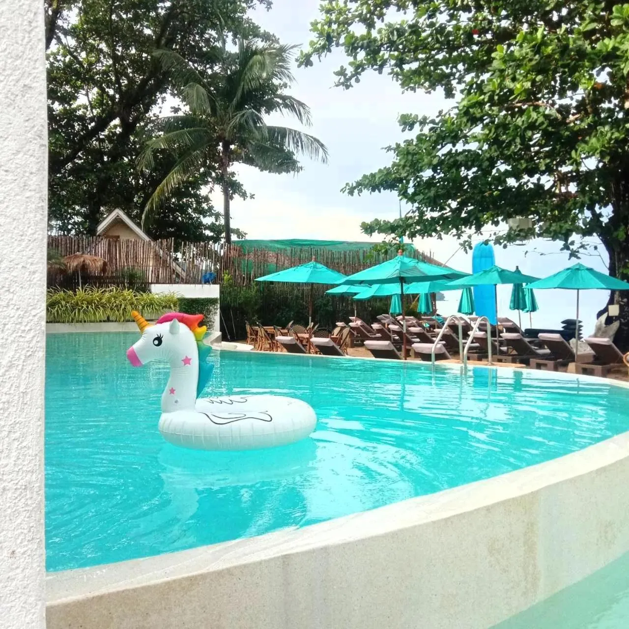 Swimming pool in Ocean Breeze Resort Khaolak
