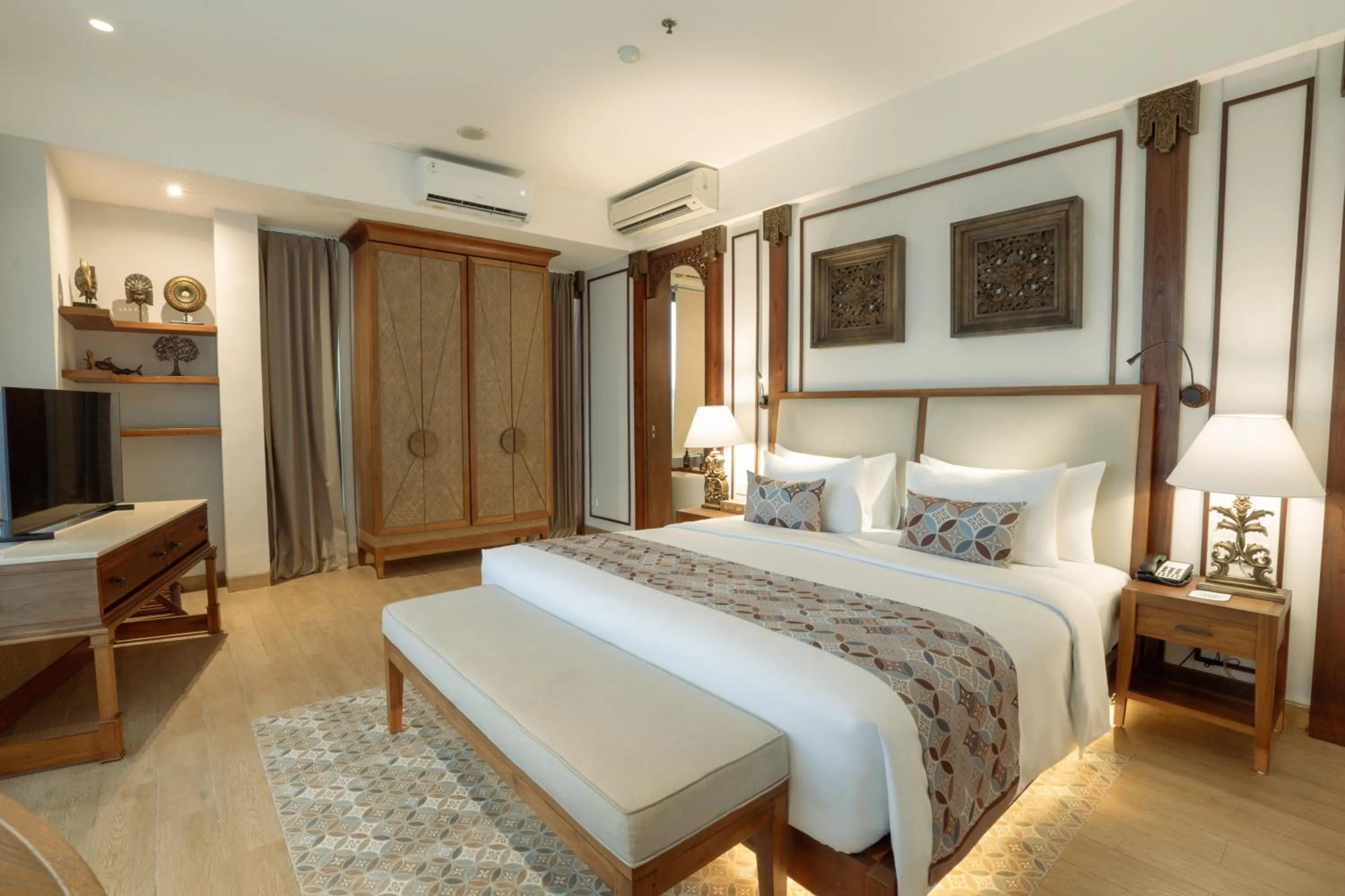Bed in Kuta Seaview Beach Resort