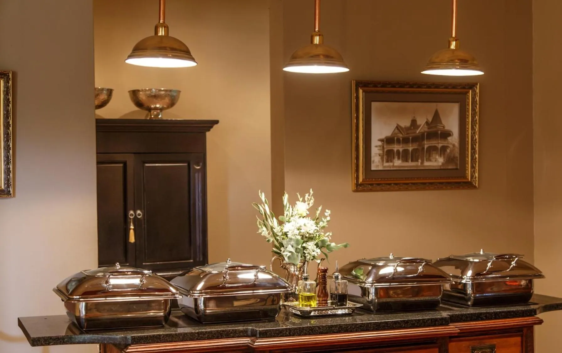 Food and drinks in La Plume Boutique Hotel & Spa