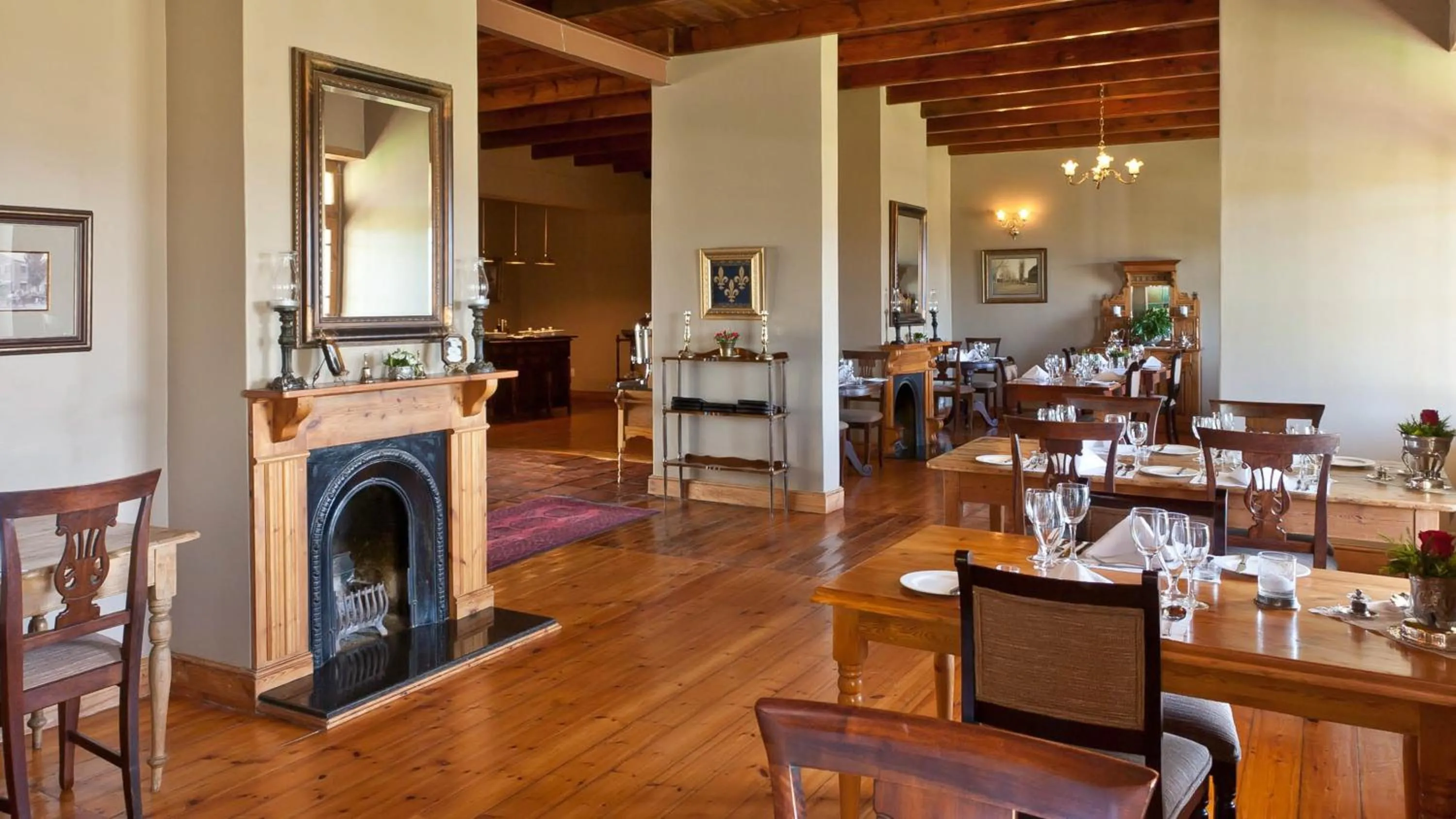 Restaurant/places to eat in La Plume Boutique Hotel & Spa