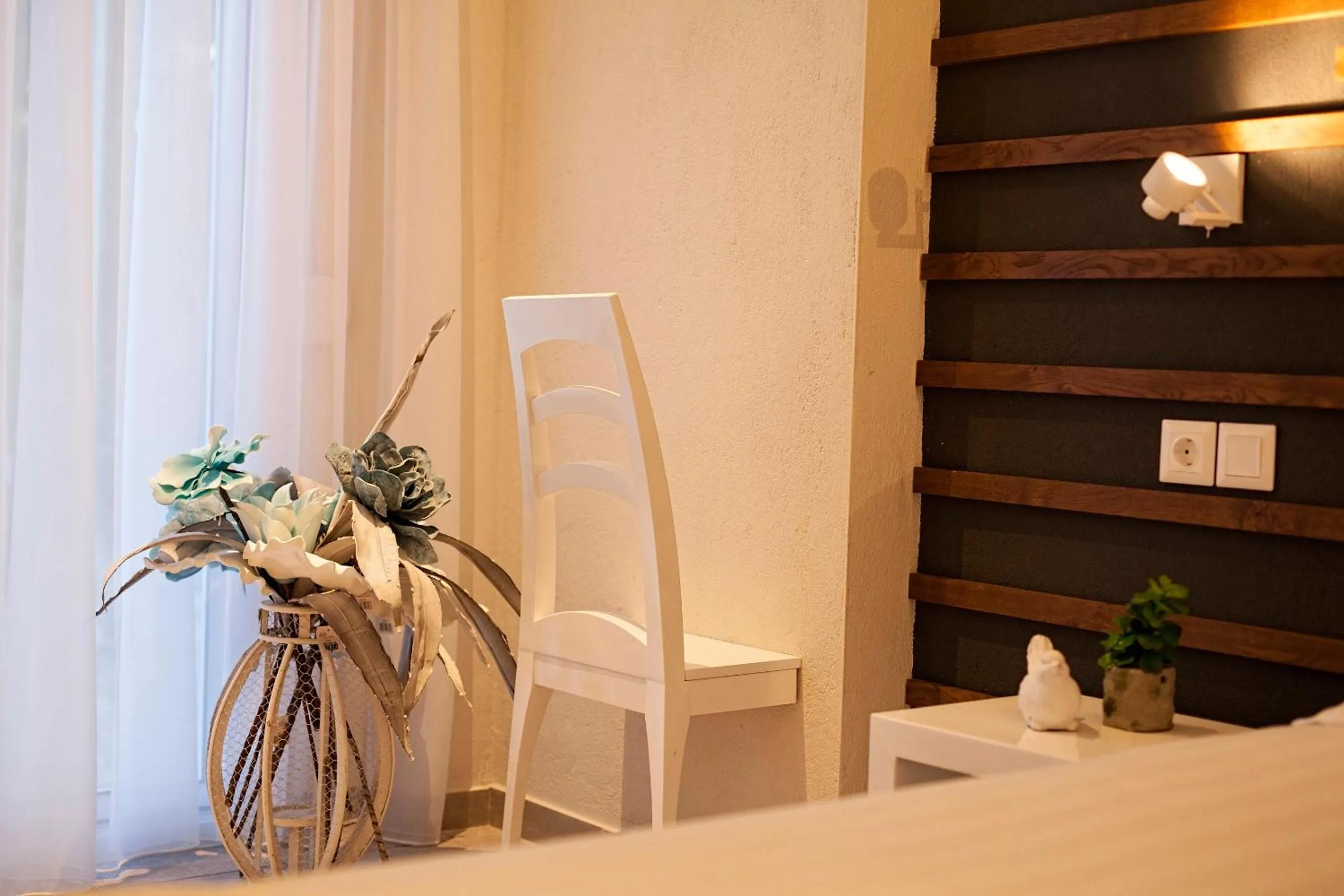 Photo of the whole room in Avatel Eco Lodge