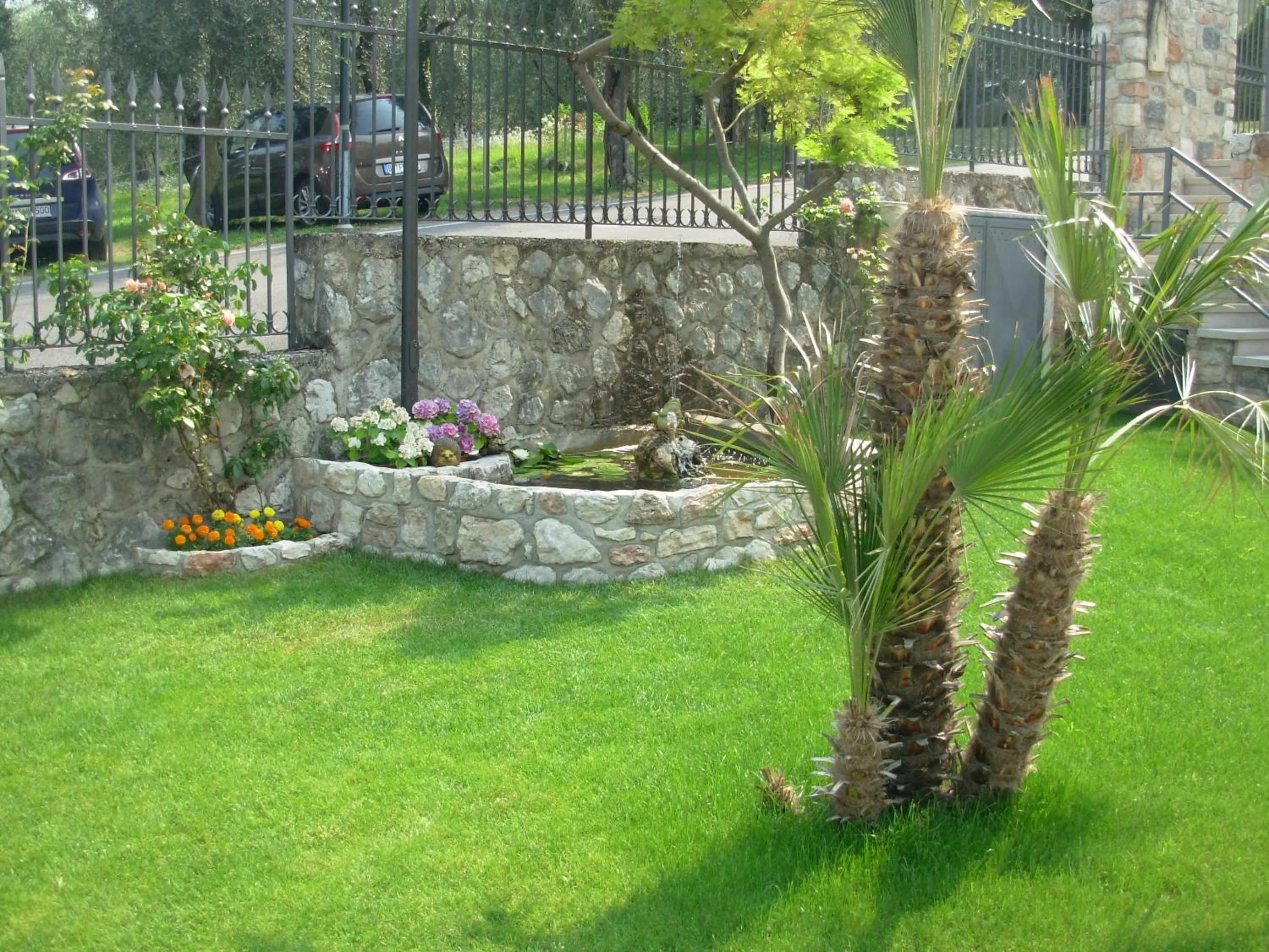 Garden in Villa Due Leoni - Residence