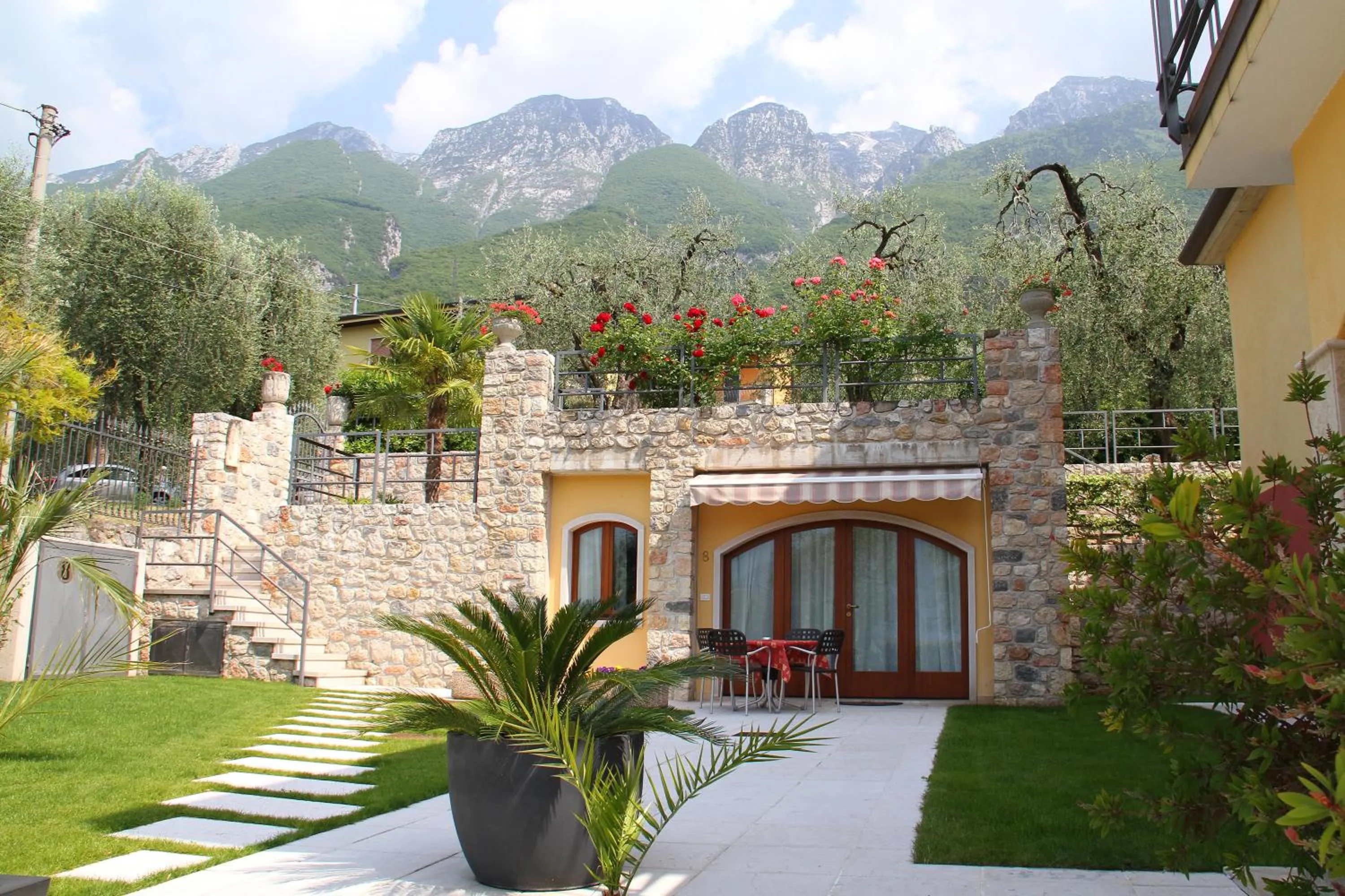 Decorative detail in Villa Due Leoni - Residence