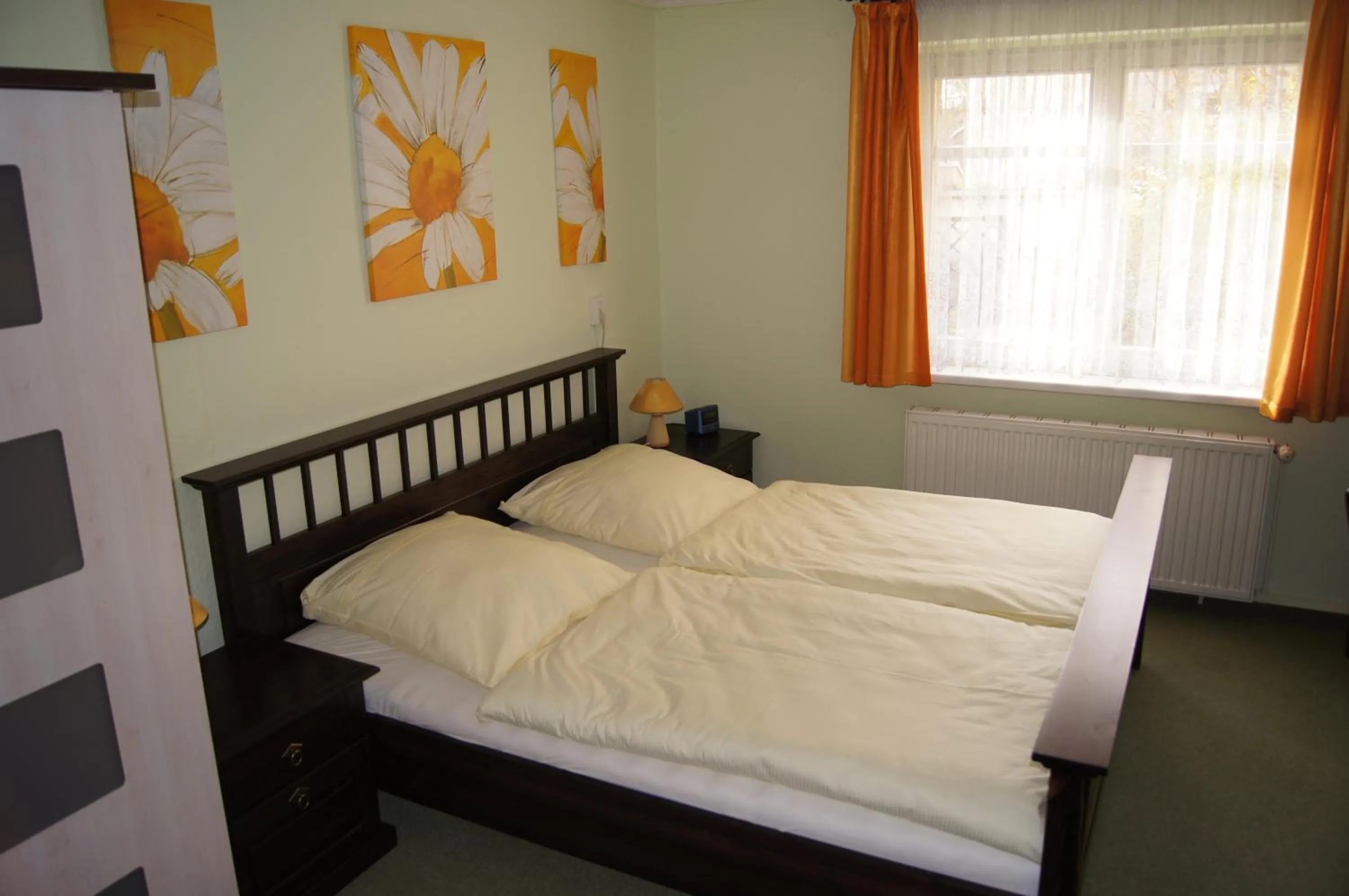 Photo of the whole room, Bed in Ferienwohnung Pohle-Priske Radebeul