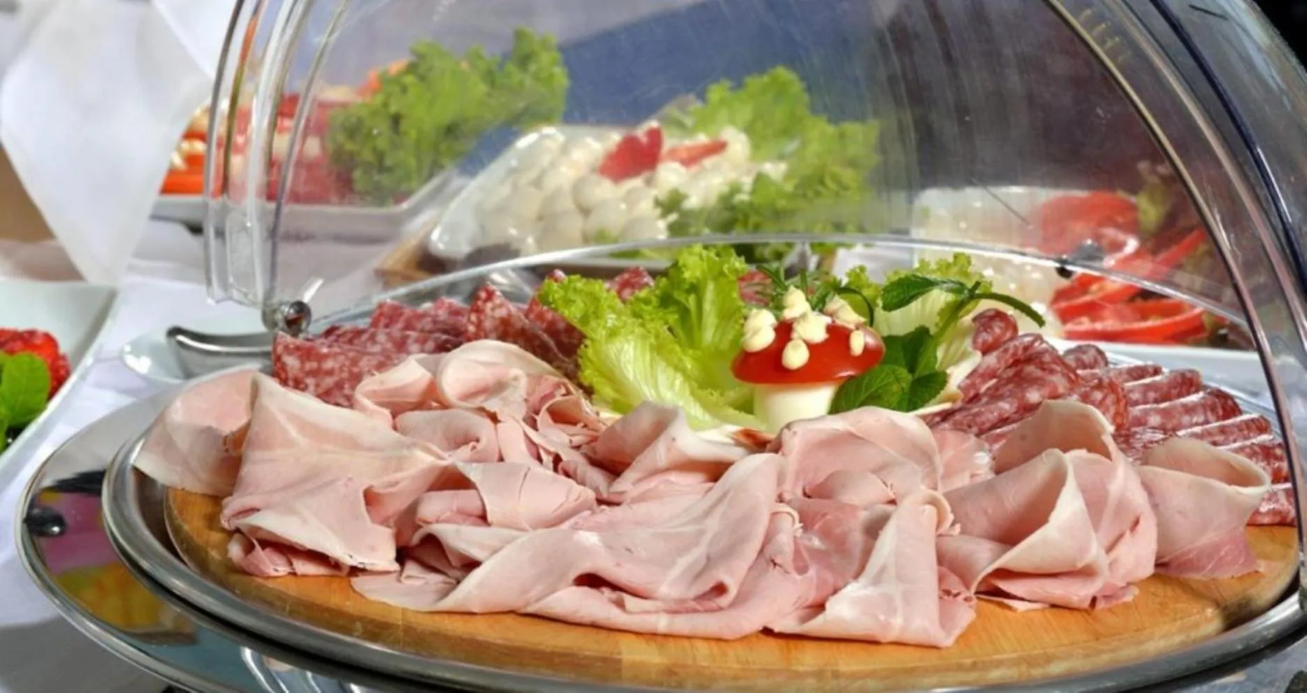 Communal lounge/ TV room in Hotel Arabesco