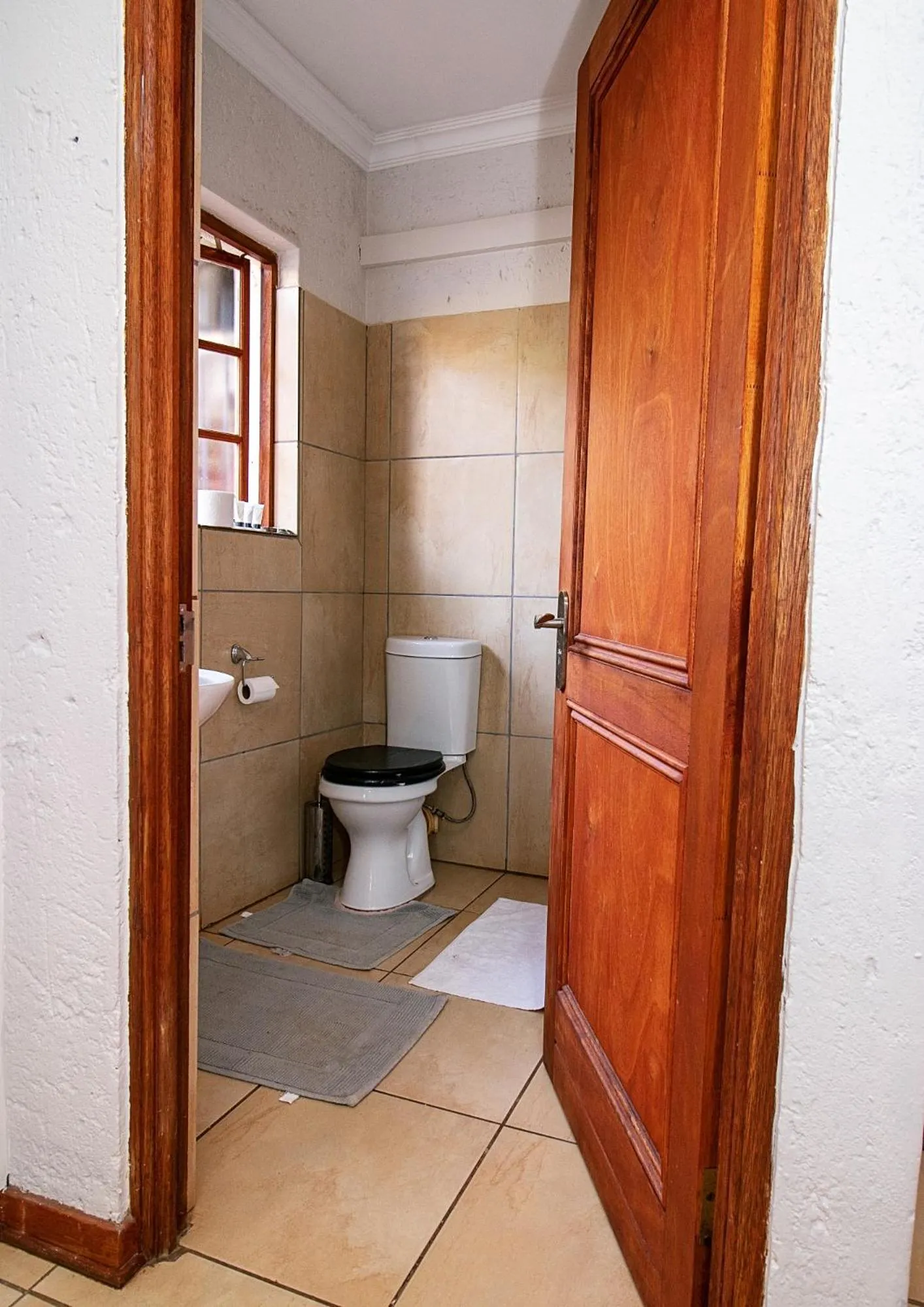 Bathroom in The Doors Inn