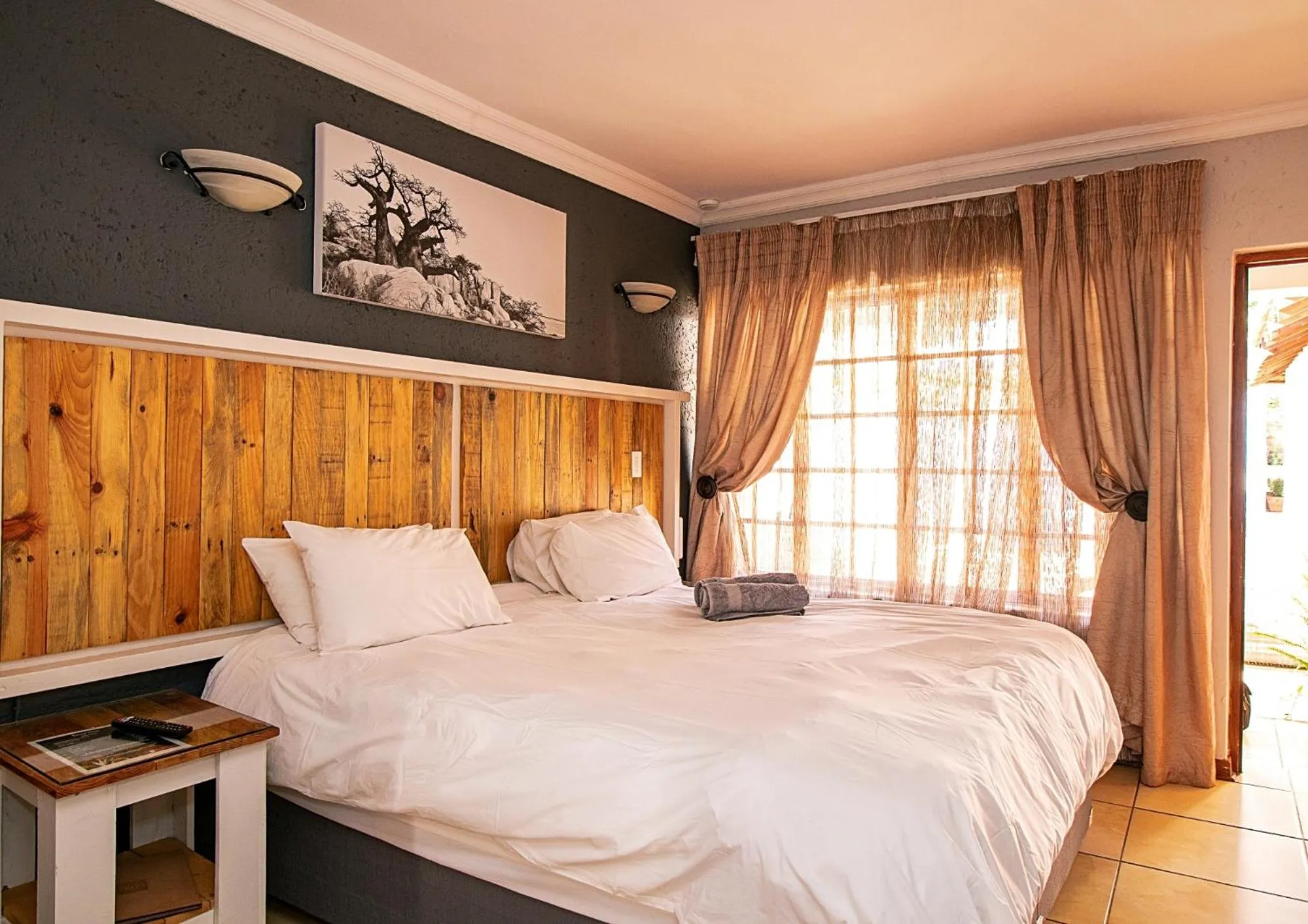 Bed in The Doors Inn