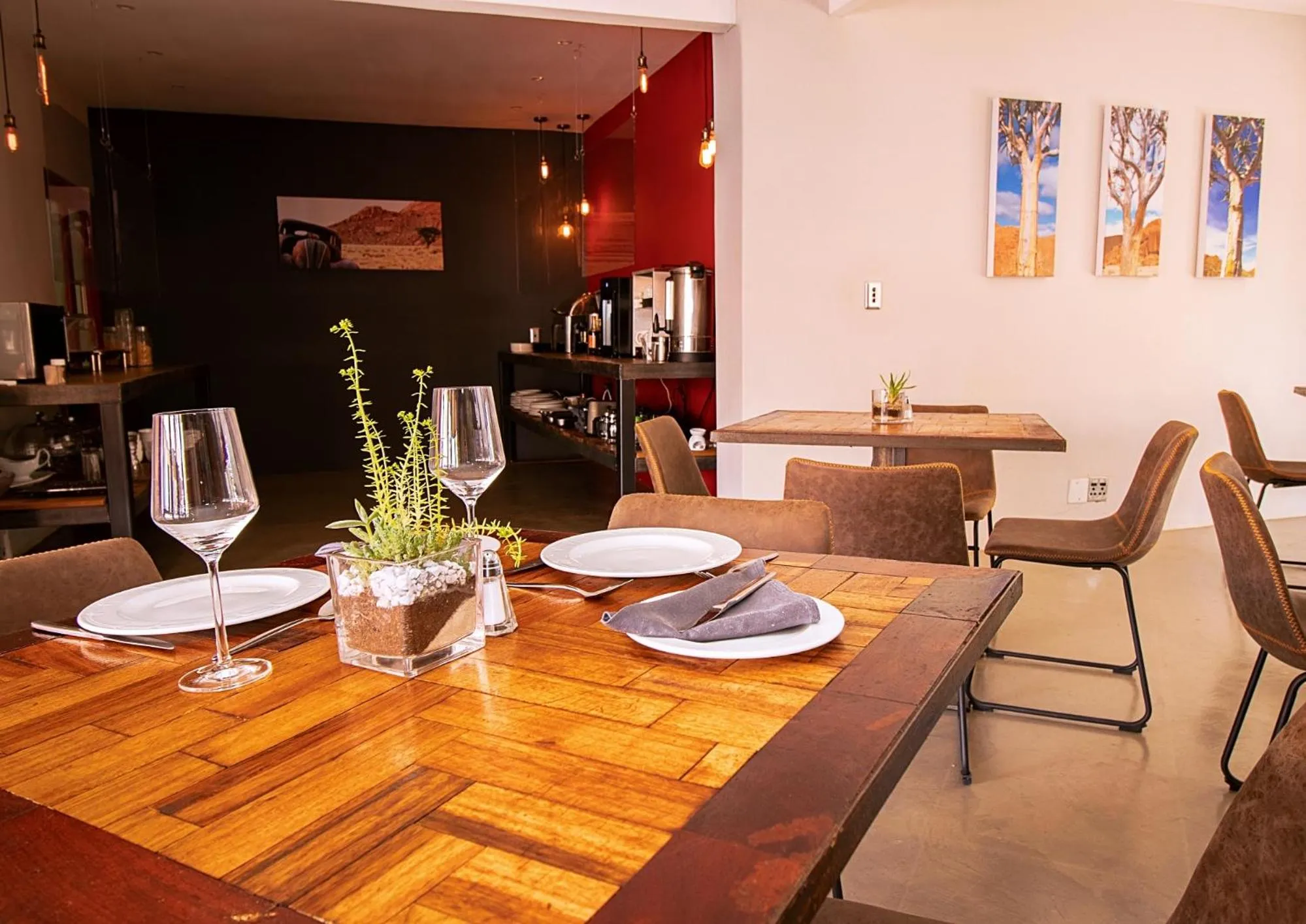 Breakfast in The Doors Inn