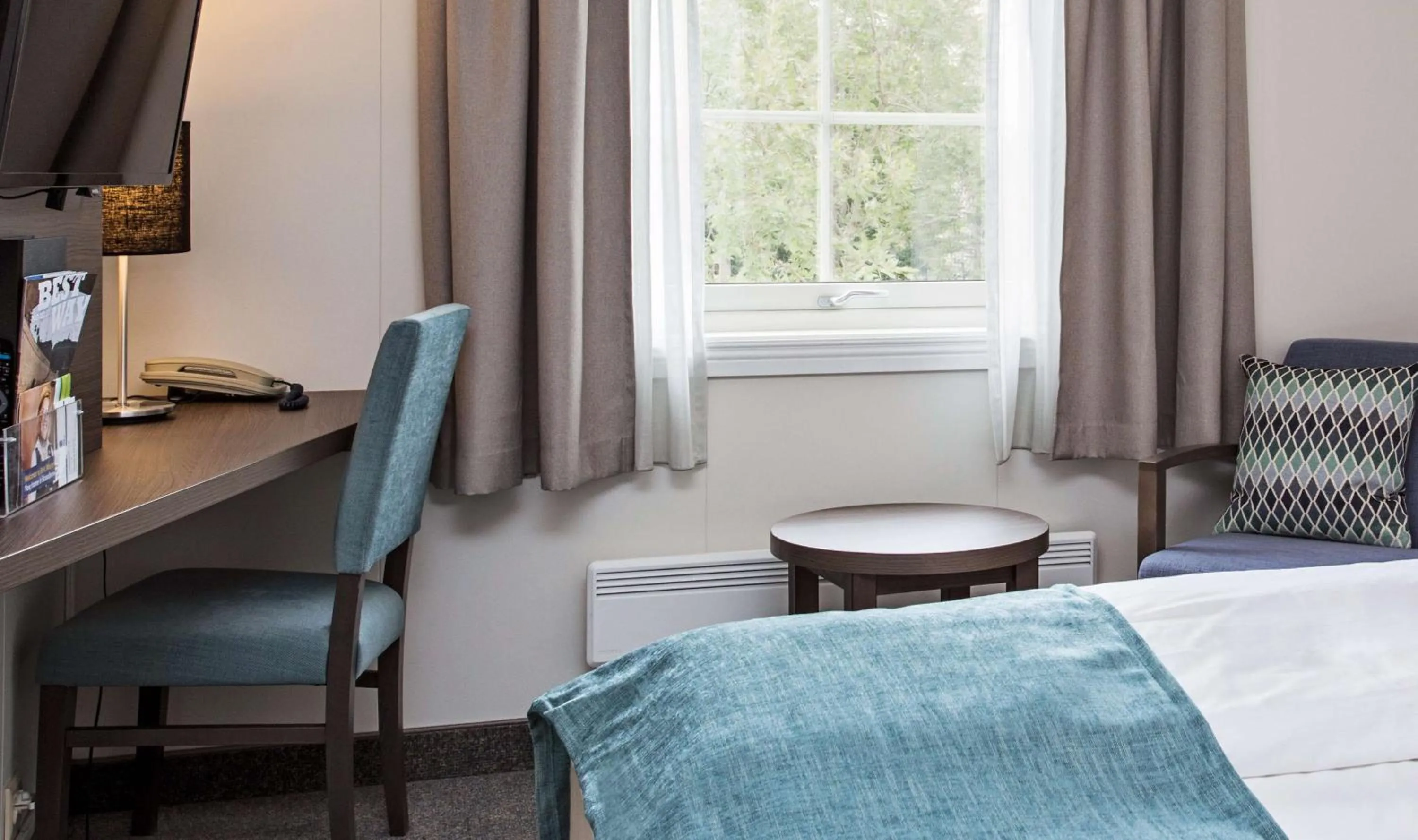 Bedroom, Bed in Scandic Leknes Lofoten