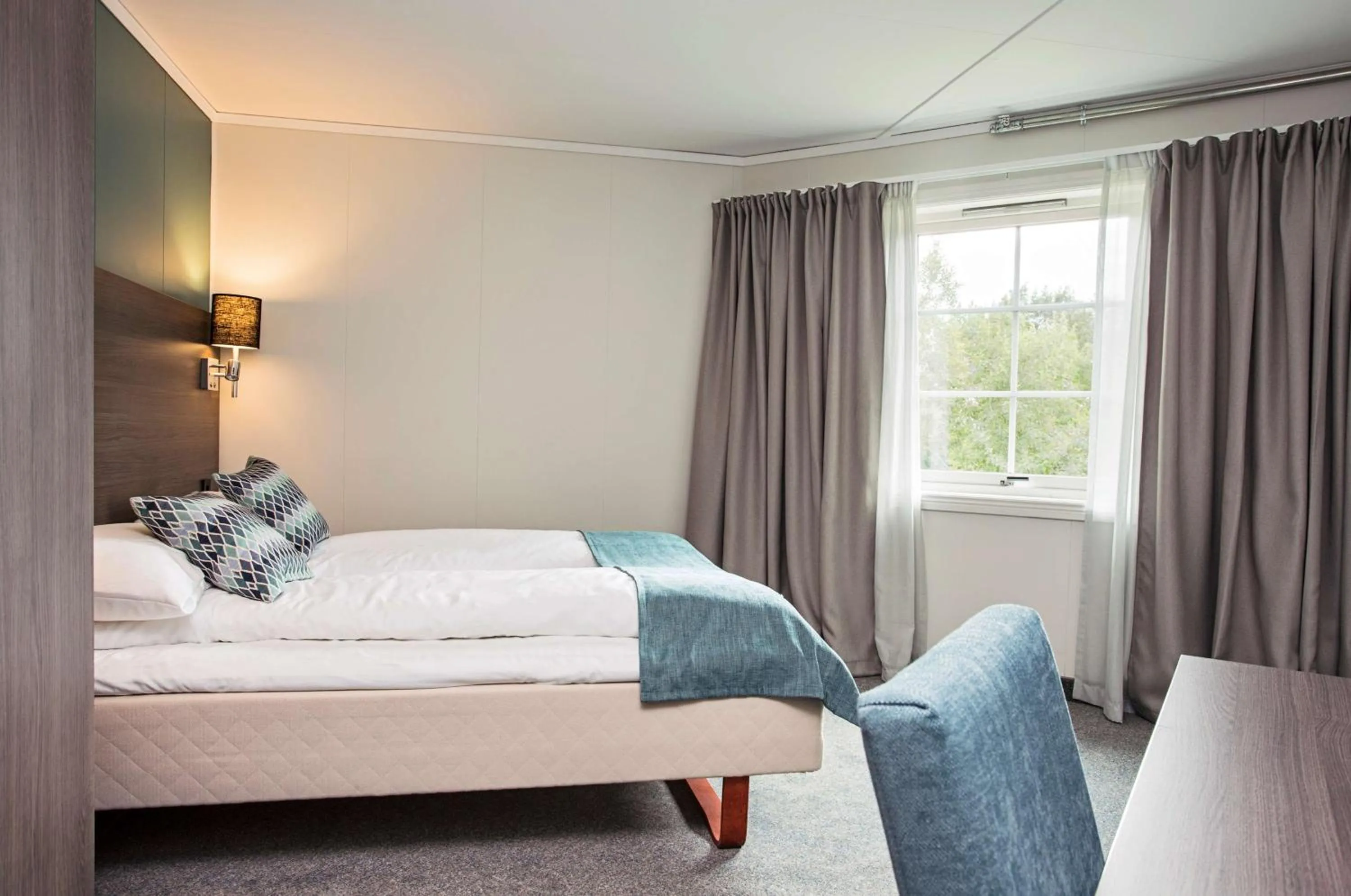 Photo of the whole room, Bed in Scandic Leknes Lofoten