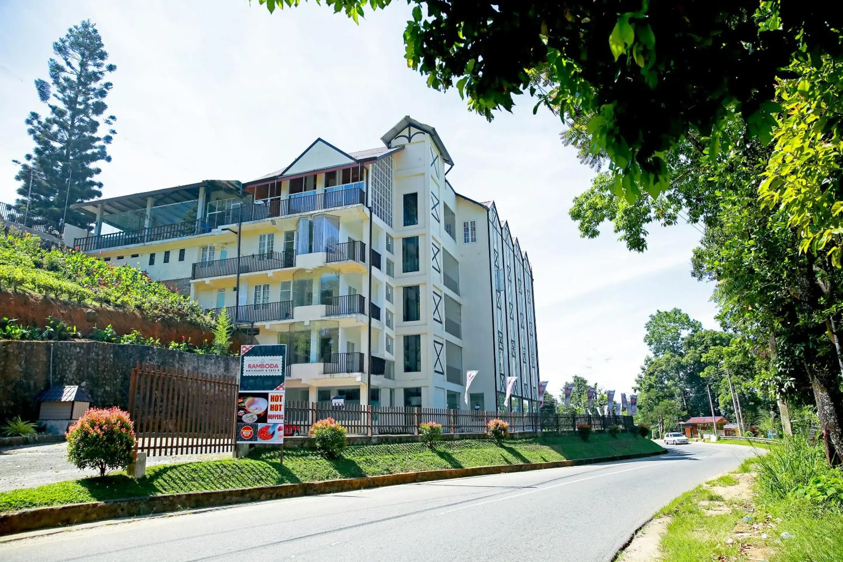 Glenloch Tea Factory Hotel Glenloch Tea Factory Hotel