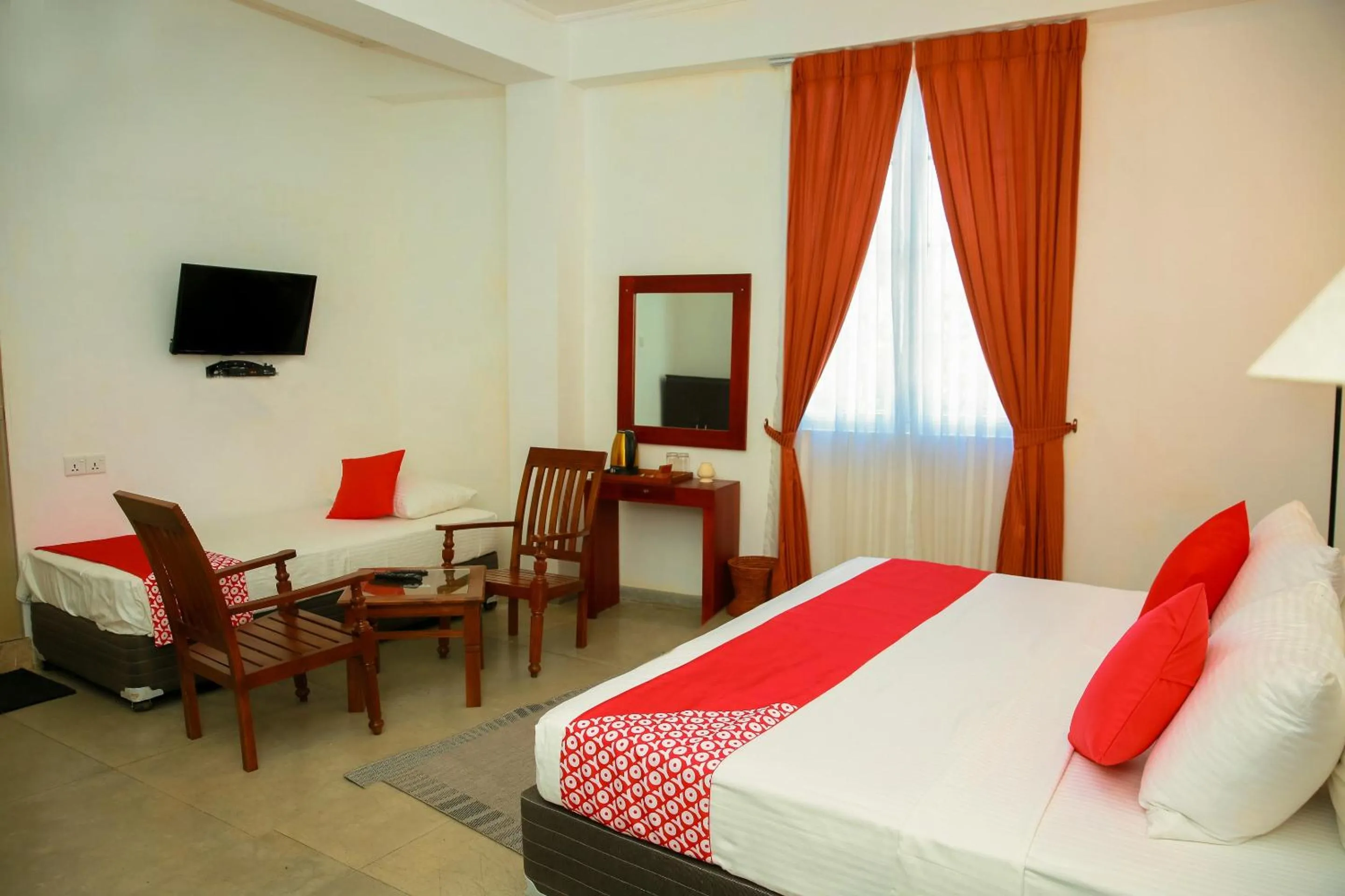 Bedroom, Bed in Glenloch Tea Factory Hotel