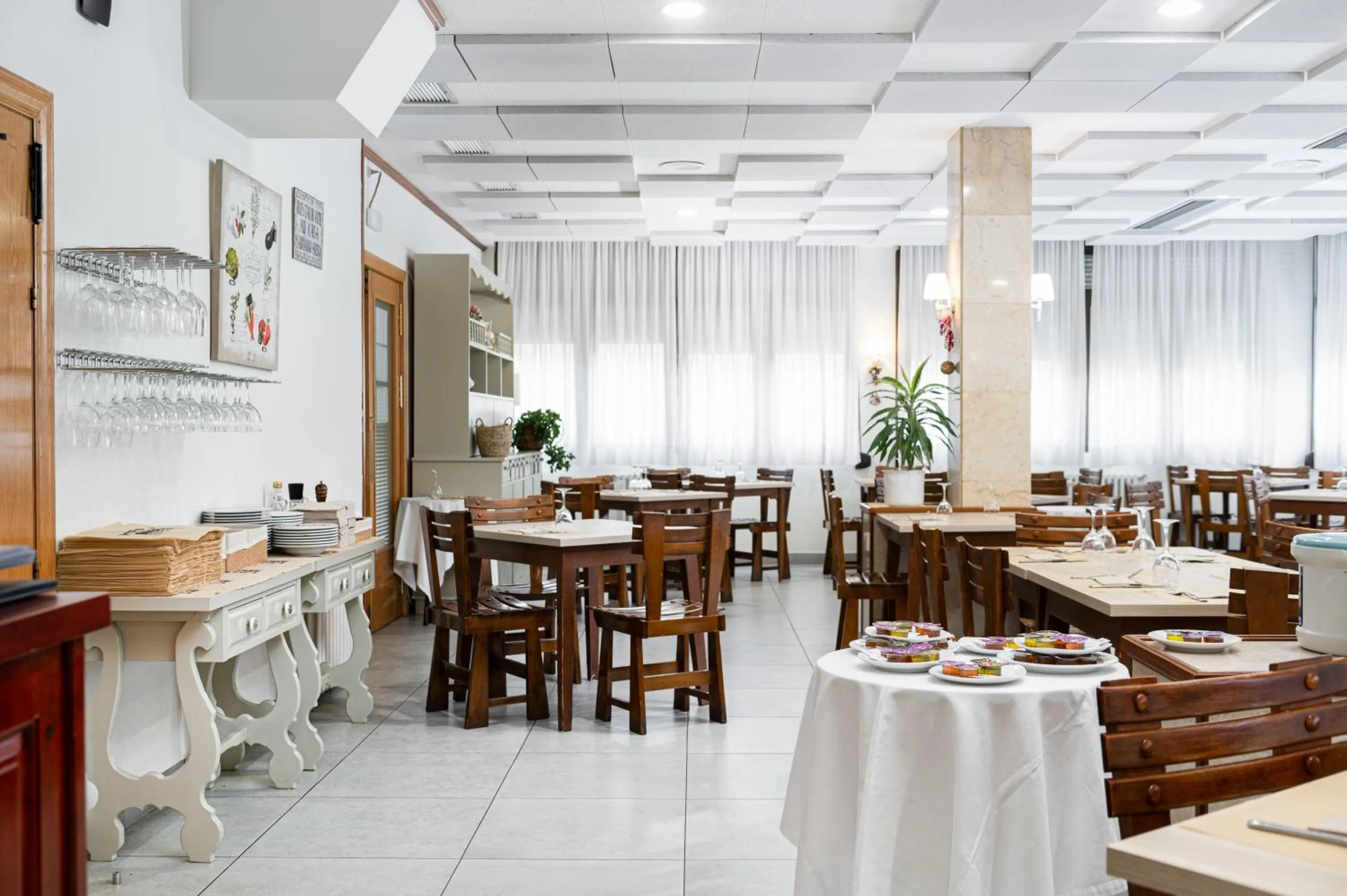 Restaurant/places to eat in Hotel Mi Casa