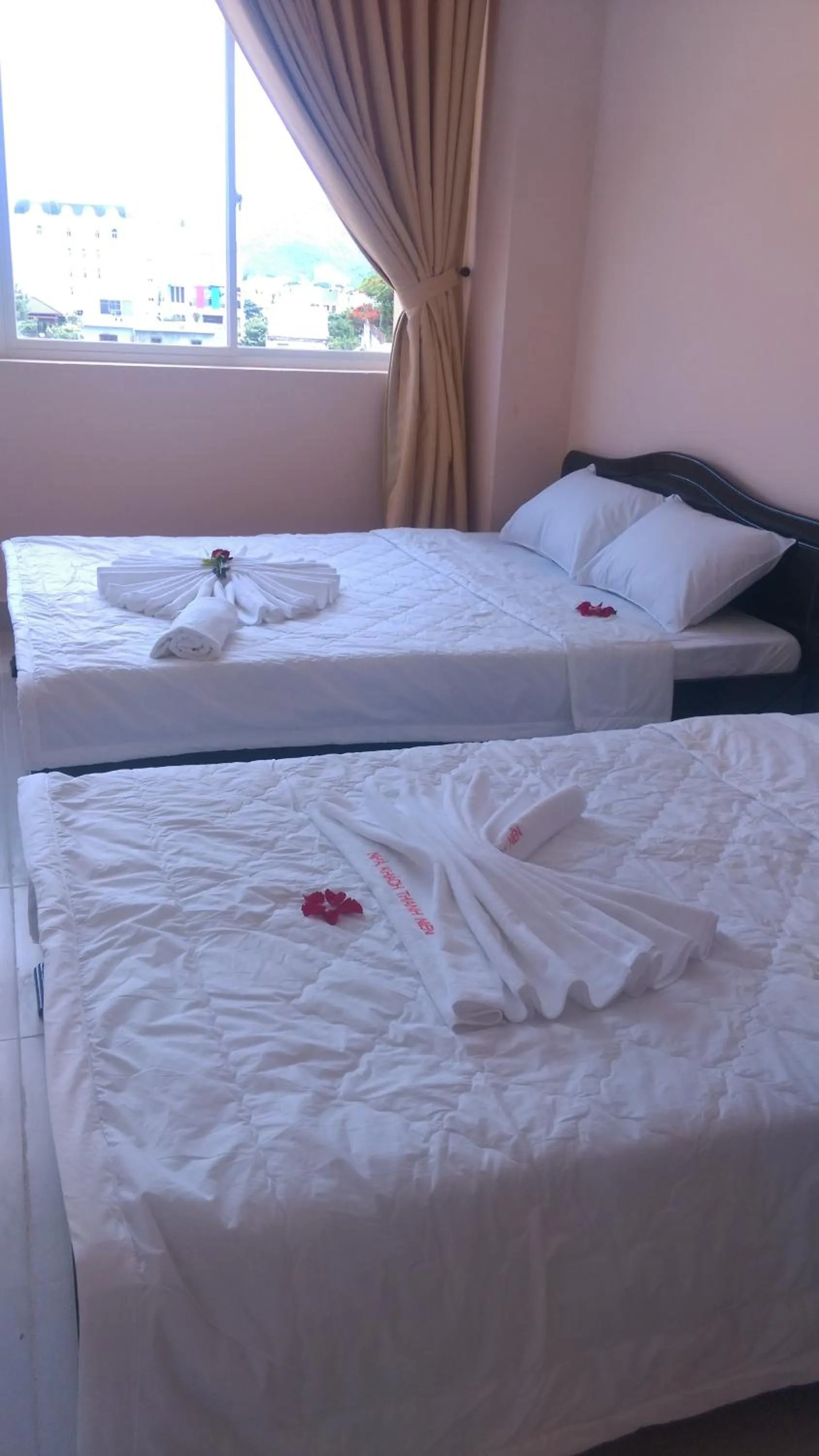Bed in Thanh Nien Hotel - Vung Tau
