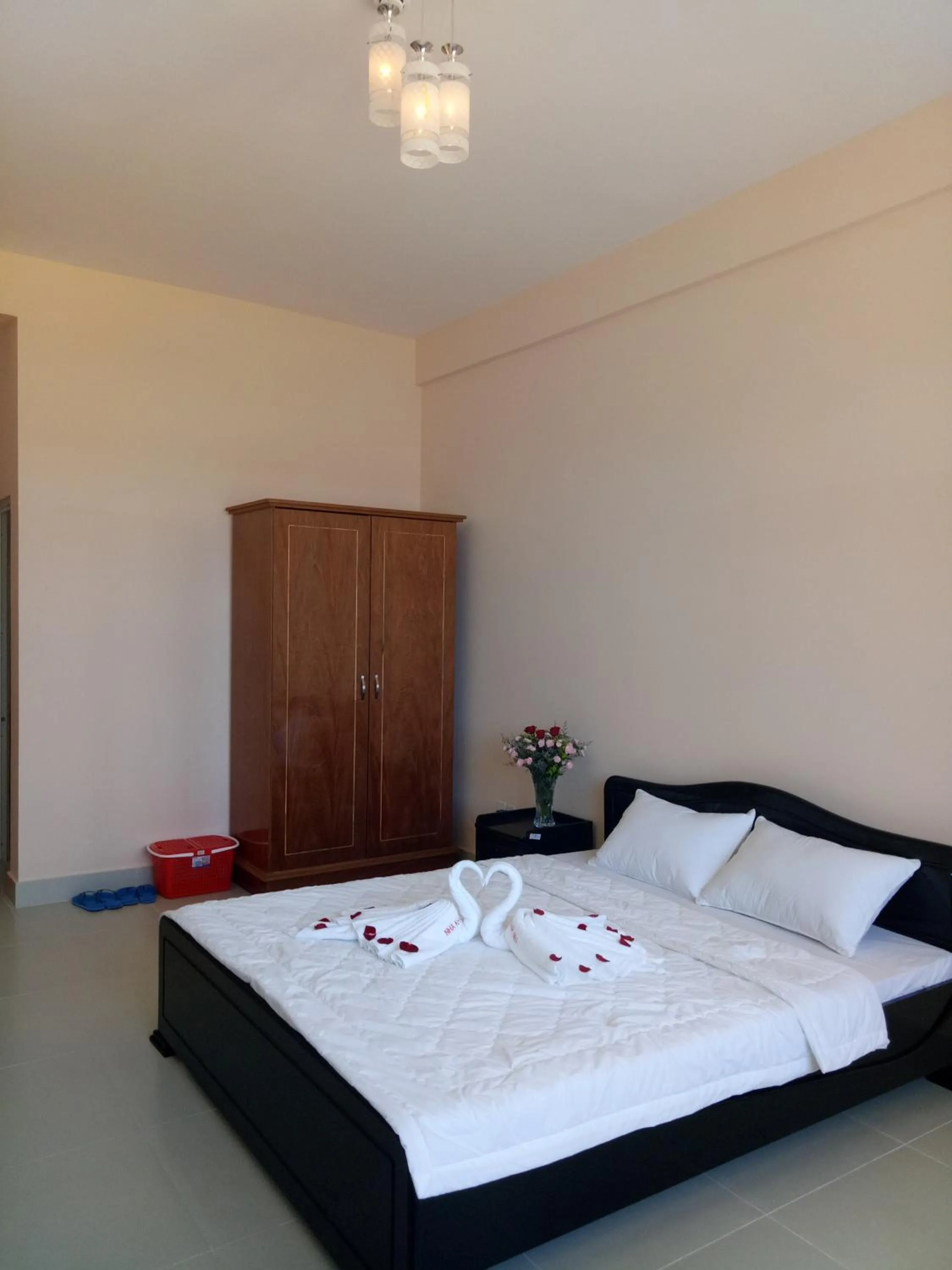 Bed in Thanh Nien Hotel - Vung Tau