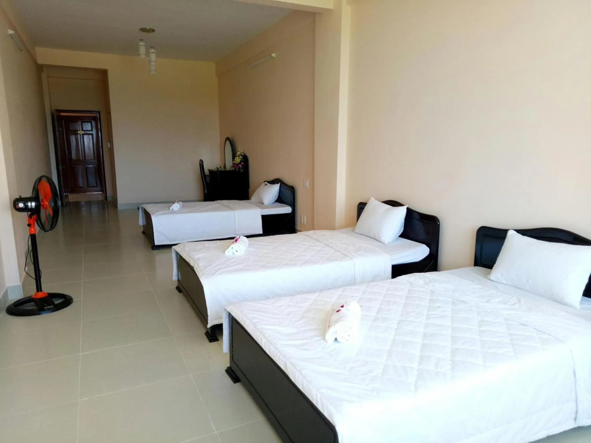 Bed in Thanh Nien Hotel - Vung Tau