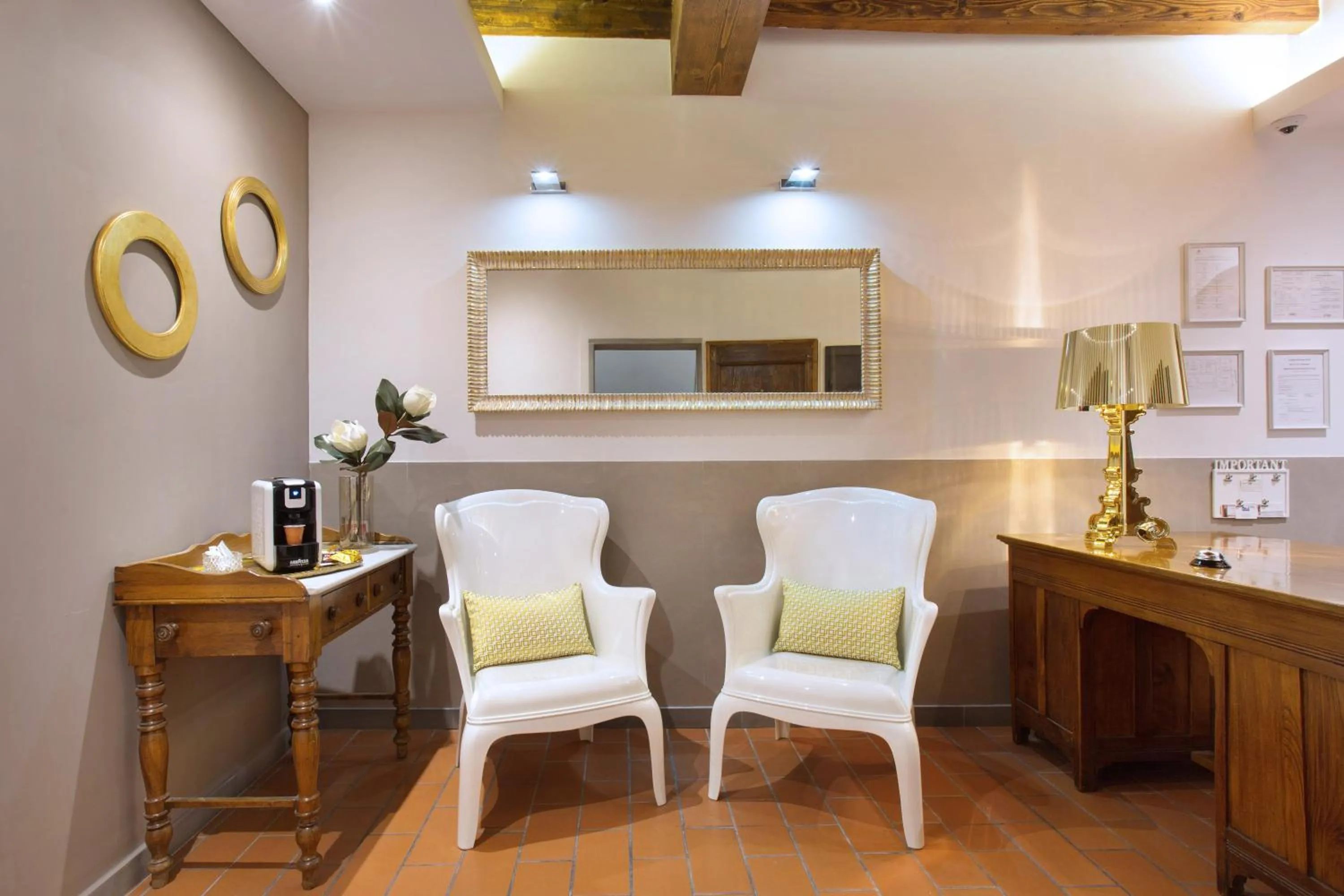 Lobby or reception in Sette Angeli Rooms