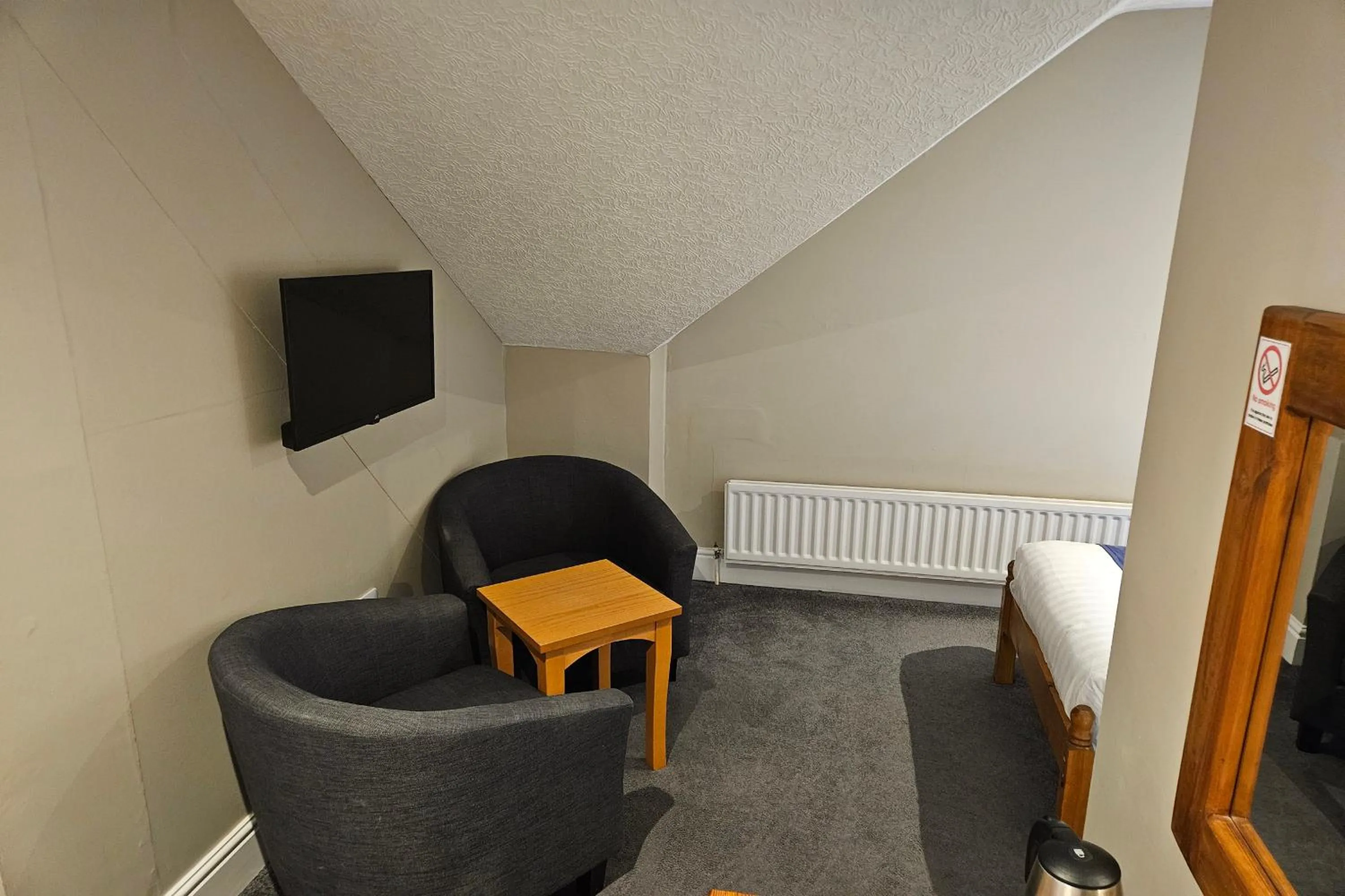 TV and multimedia in Brathay Lodge