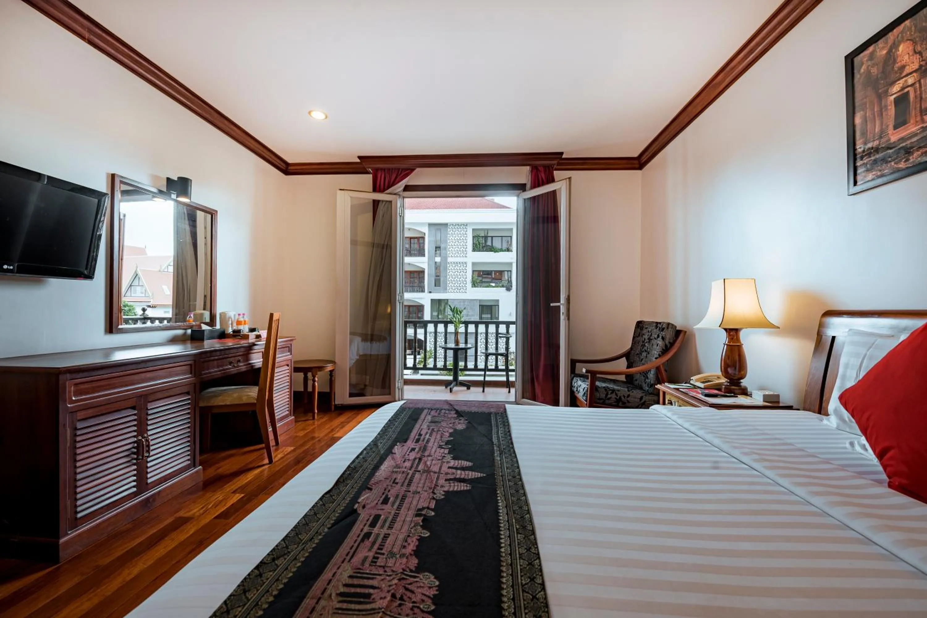 Bedroom, Bed in The Suite By Royal Crown Hotel