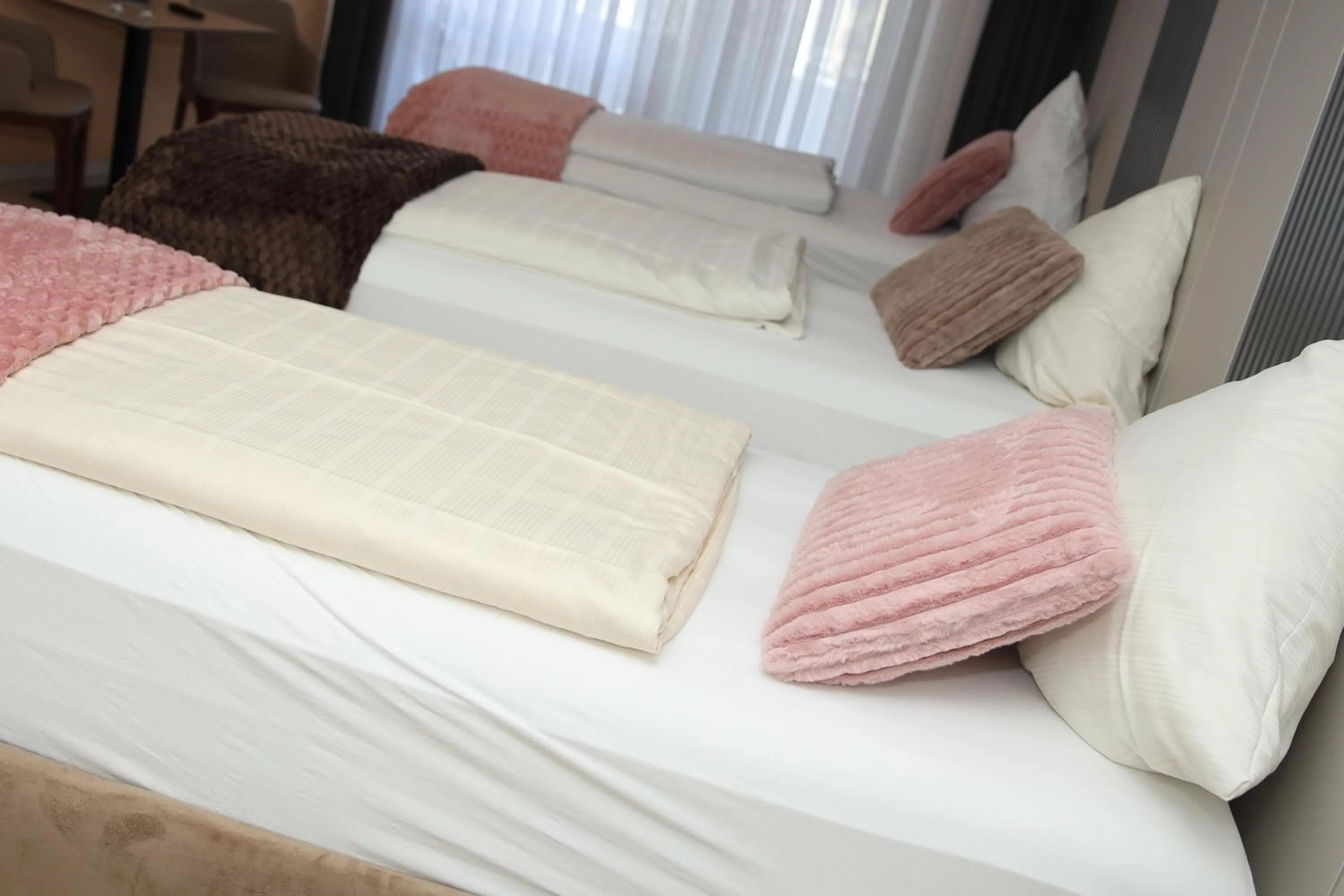 Photo of the whole room, Bed in Hotel Hafez