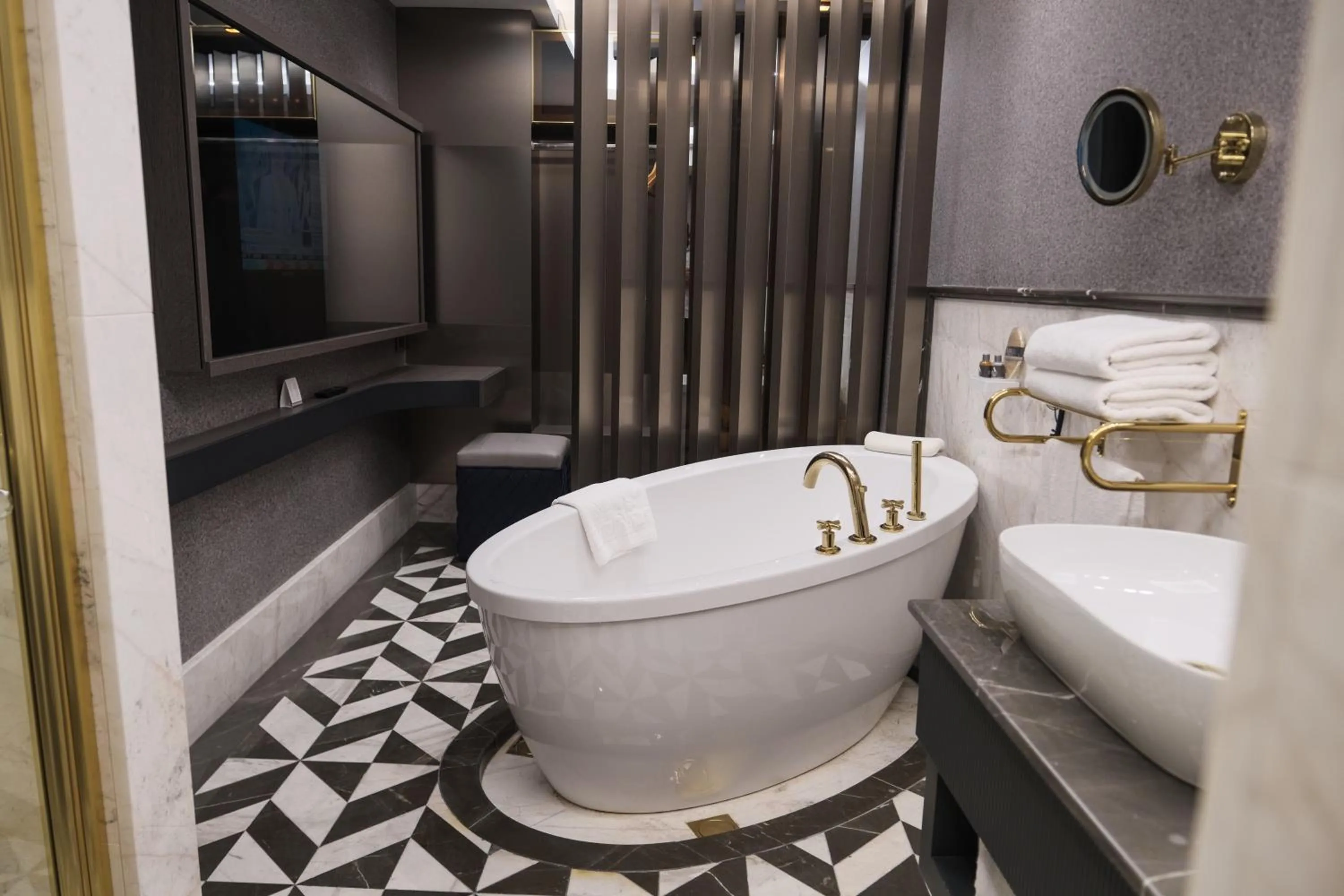 Bathroom in Altinel Ankara Hotel & Convention Center