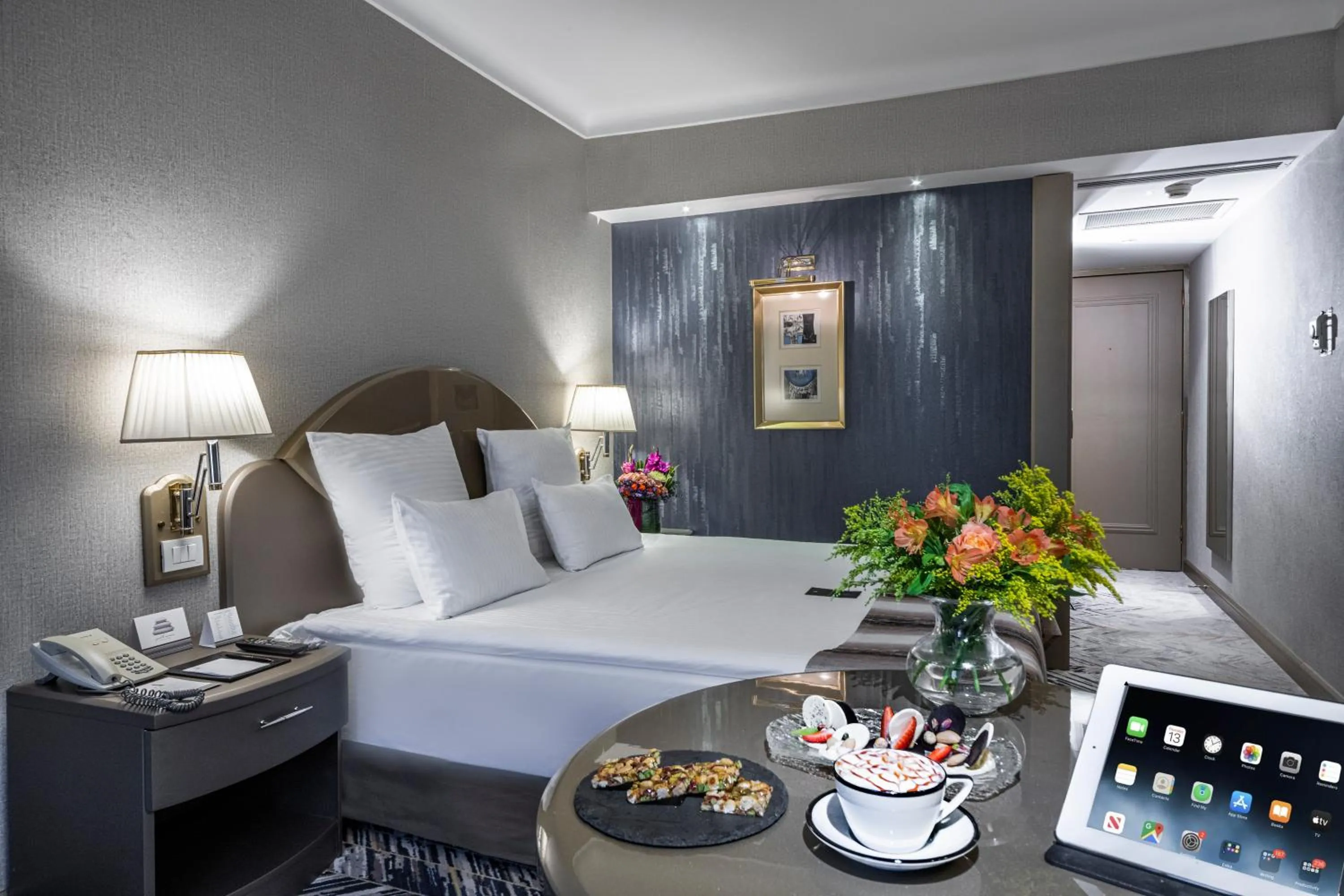 Bed in Altinel Ankara Hotel & Convention Center