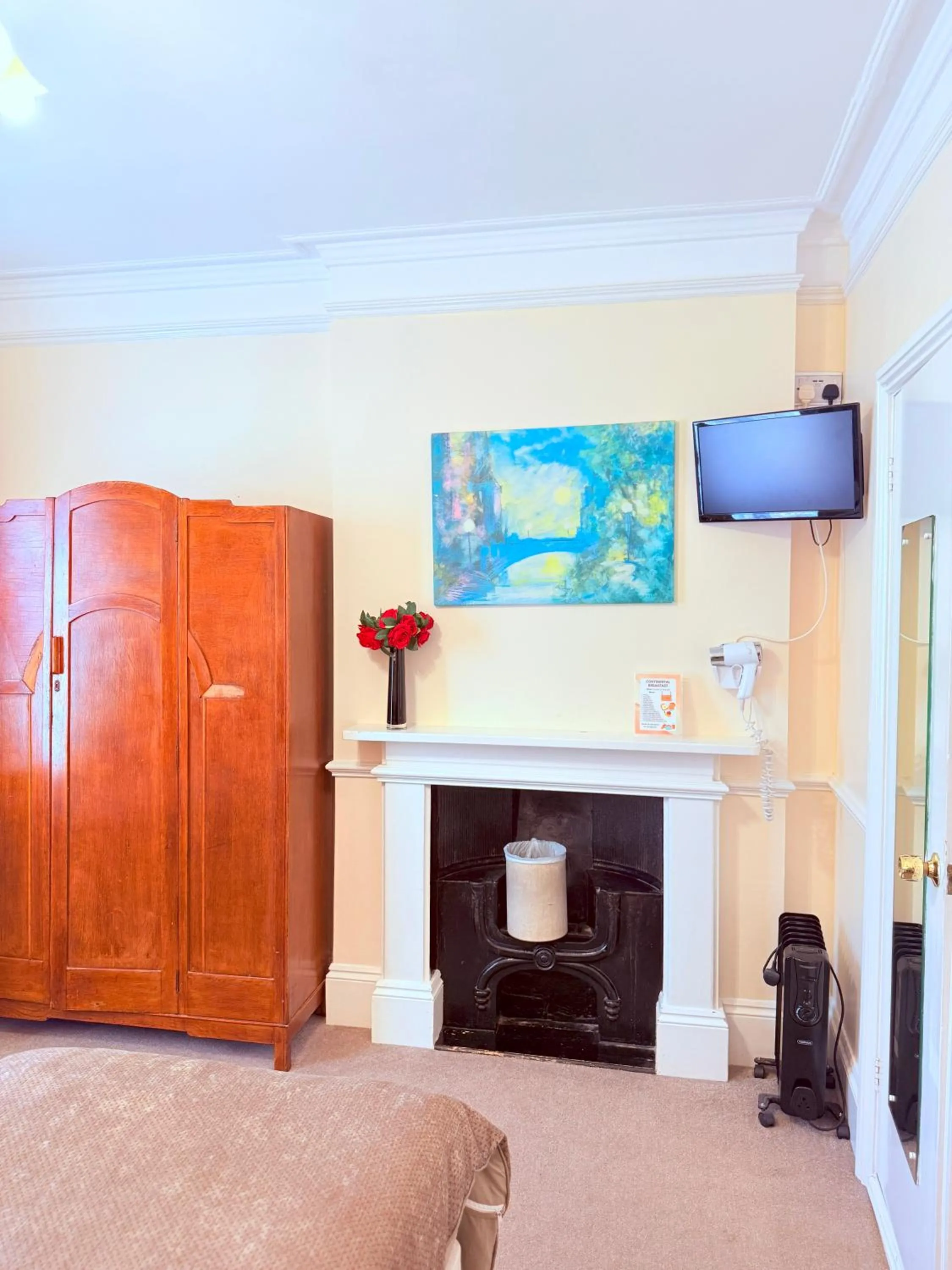 Bedroom in Europa House Hotel, London Paddington