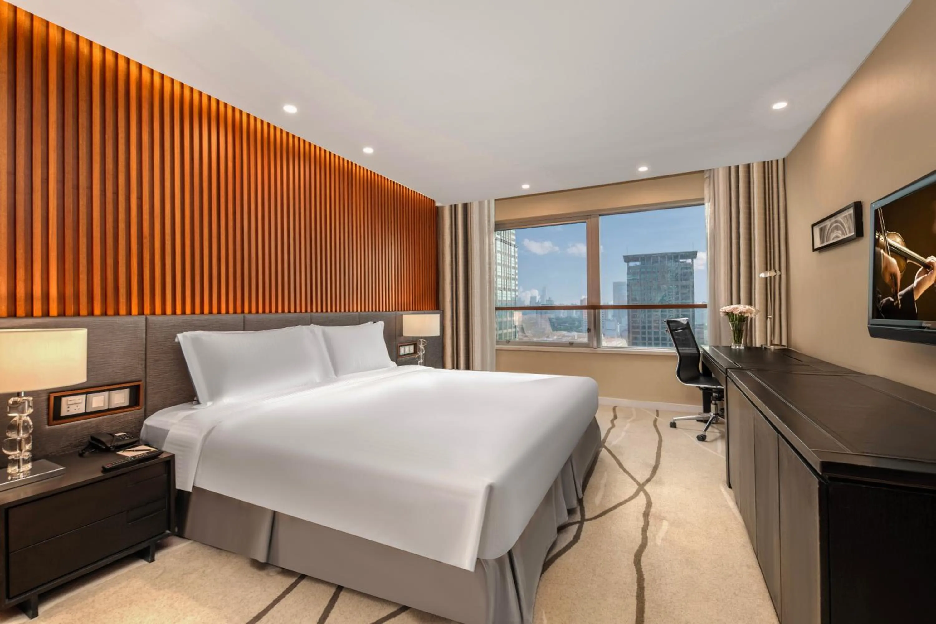 Bedroom, Bed in Ascott Huai Hai Road Shanghai, Xintiandi