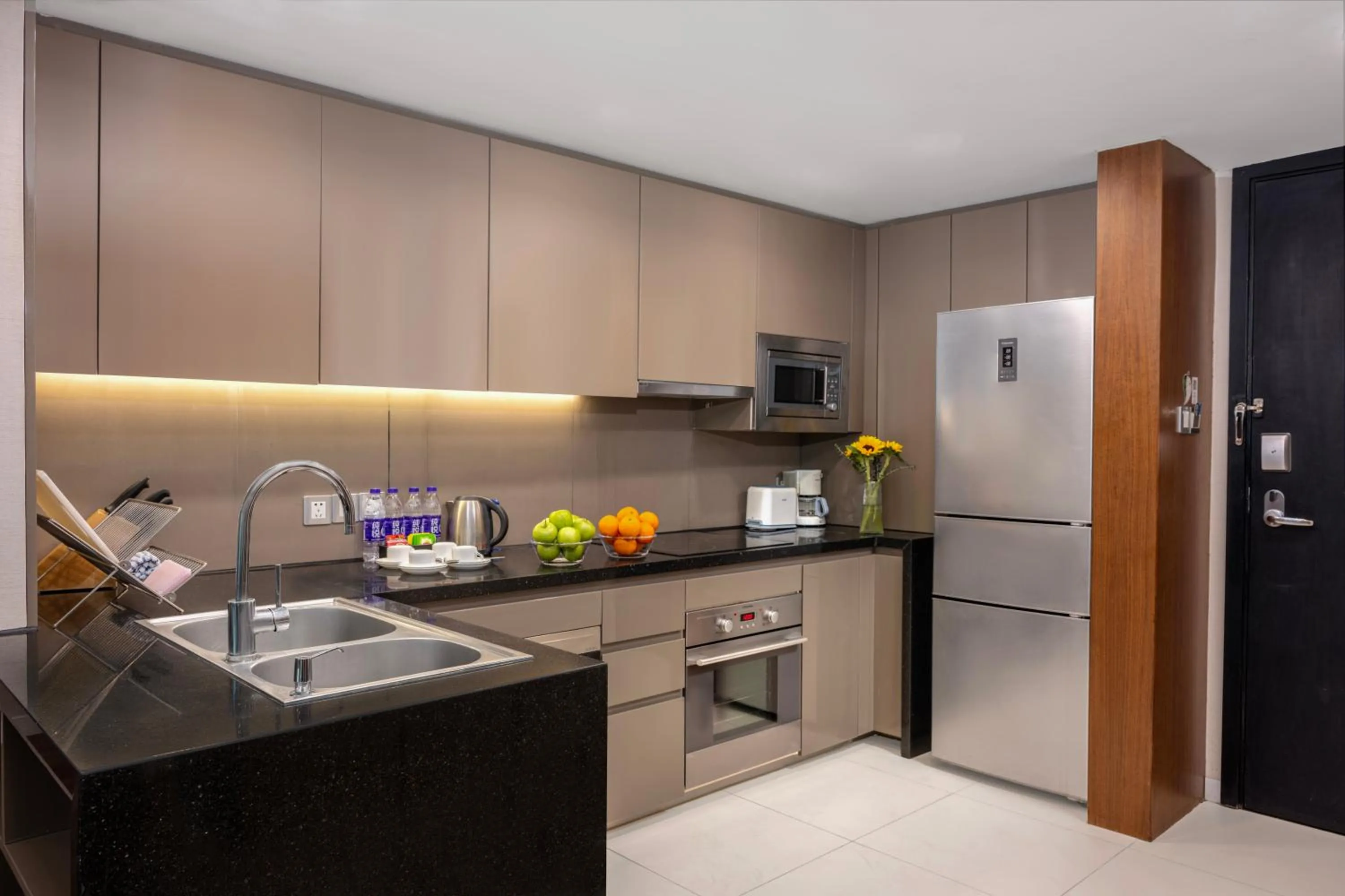 Kitchen or kitchenette in Ascott Huai Hai Road Shanghai, Xintiandi