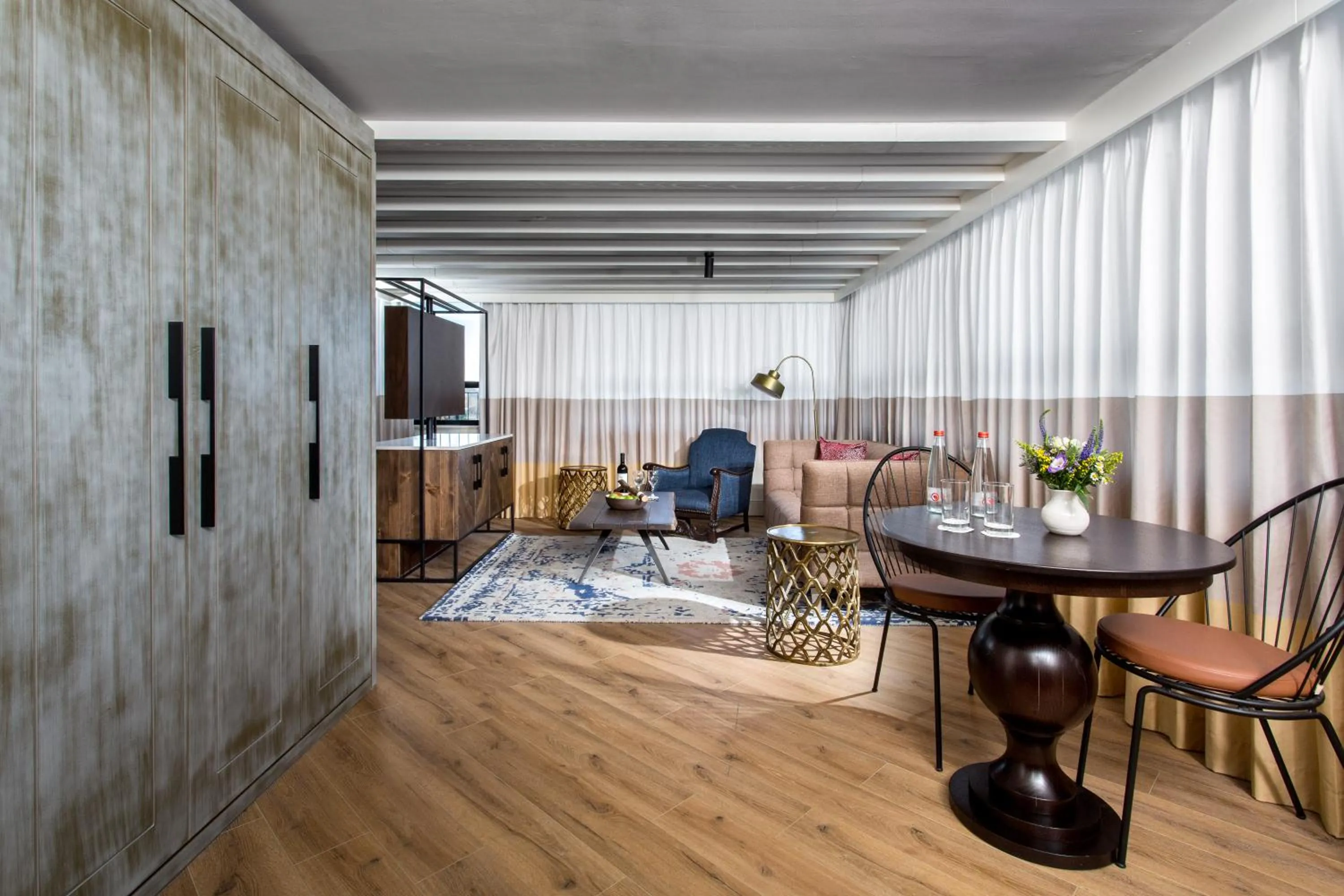 Living room in Mizpe Hayamim by Isrotel Exclusive