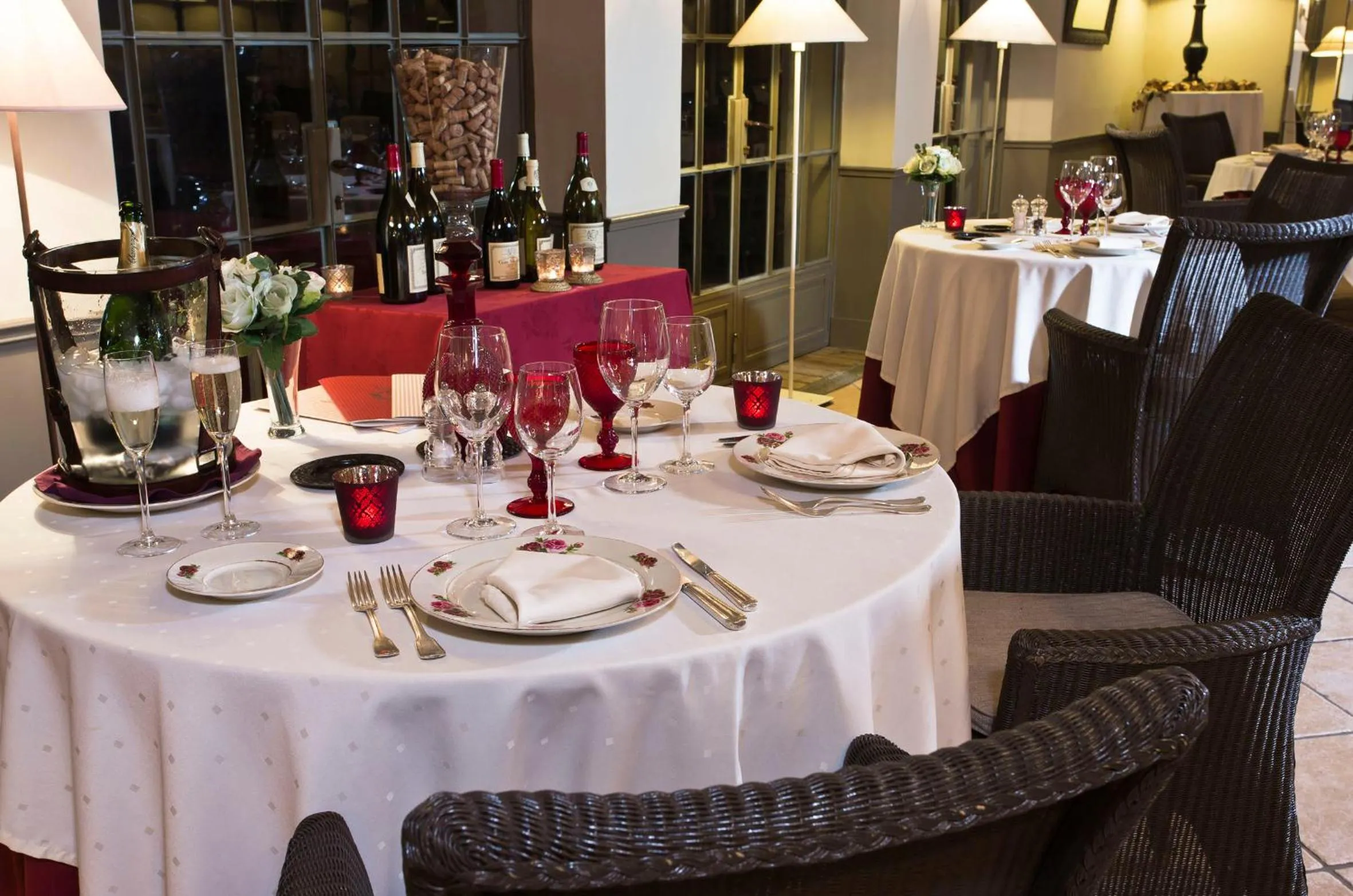 Restaurant/places to eat in Château de Courban and Spa Nuxe