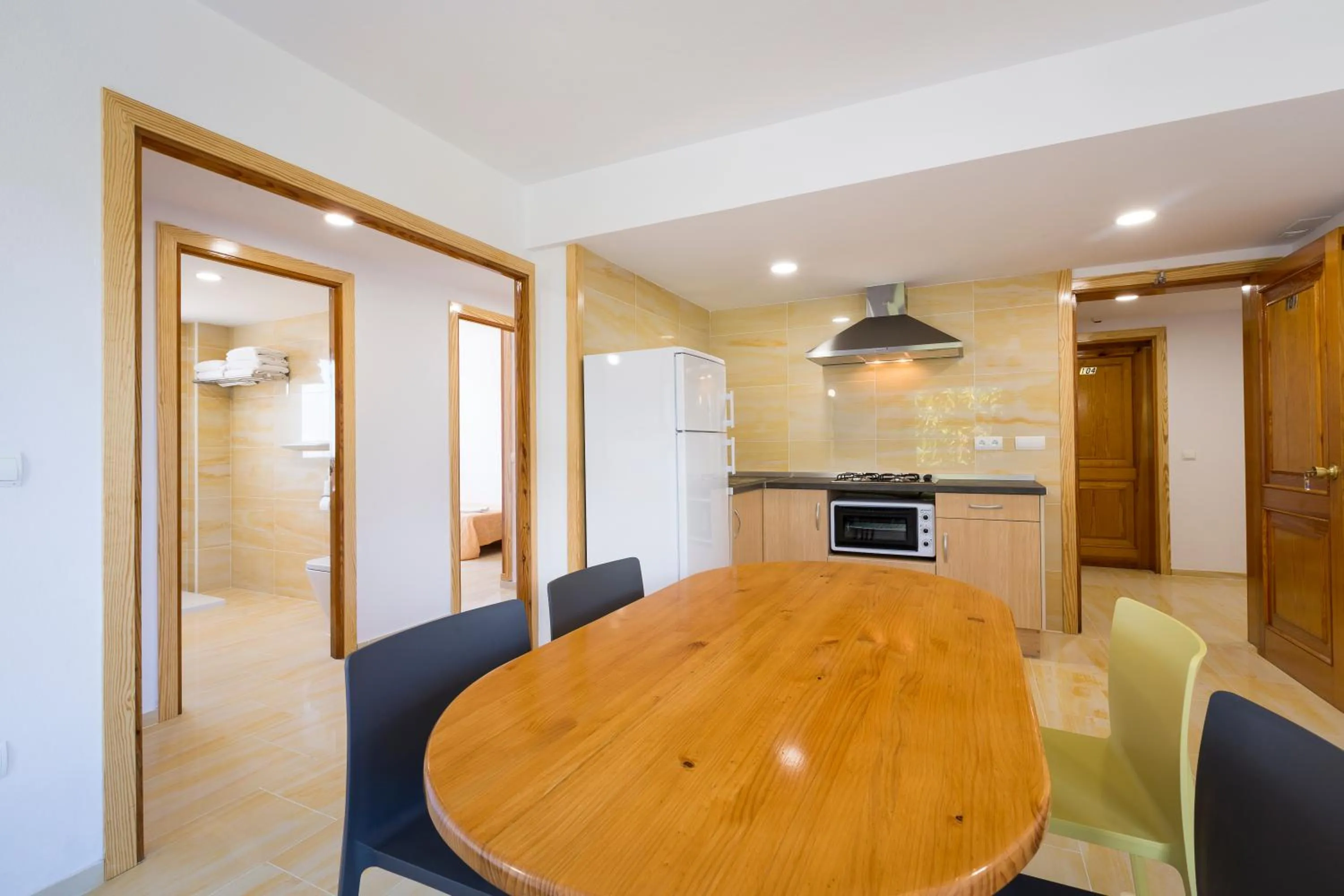 Dining area in Apartamentos Zodiac