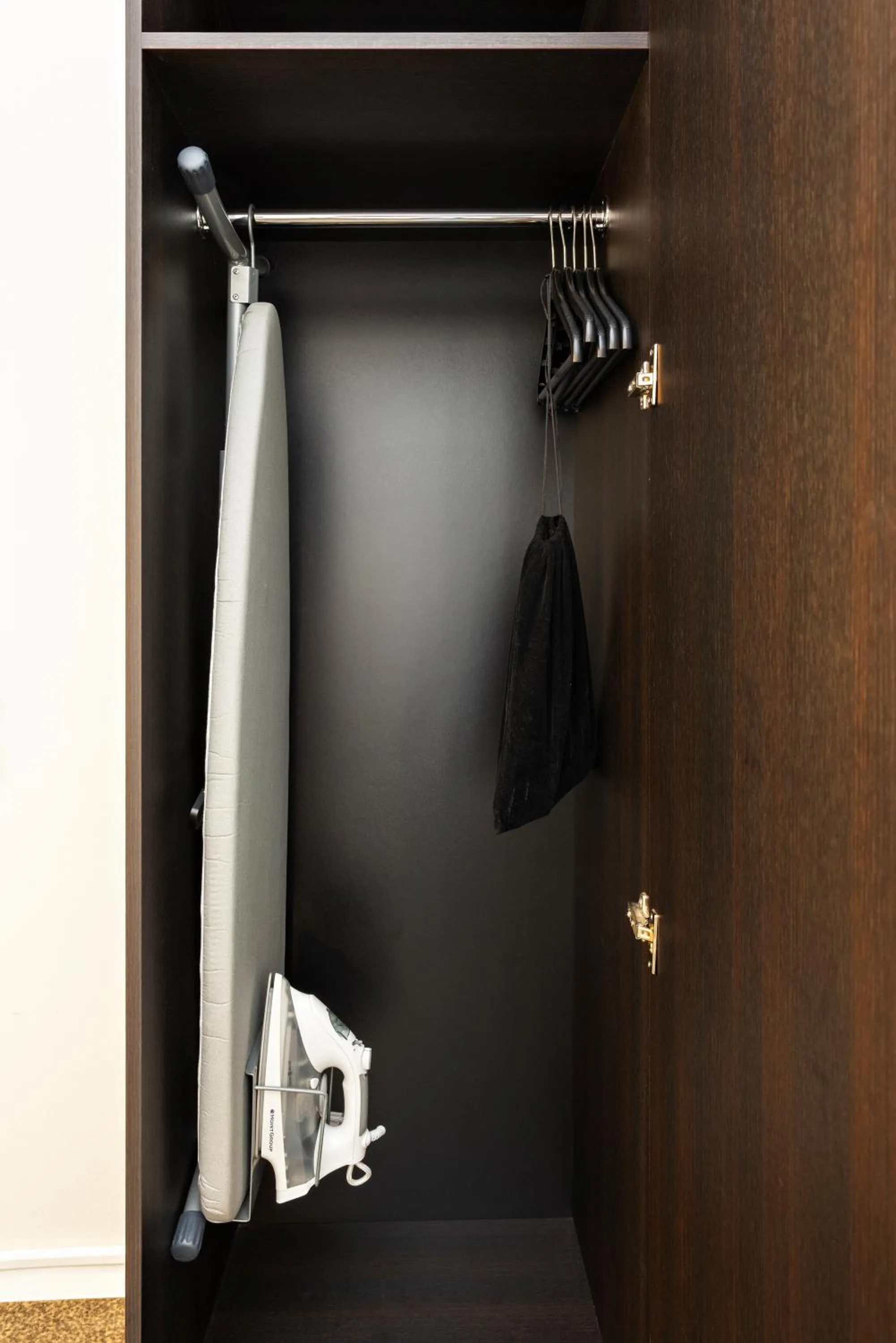 wardrobe in Quality Hotel Augustin