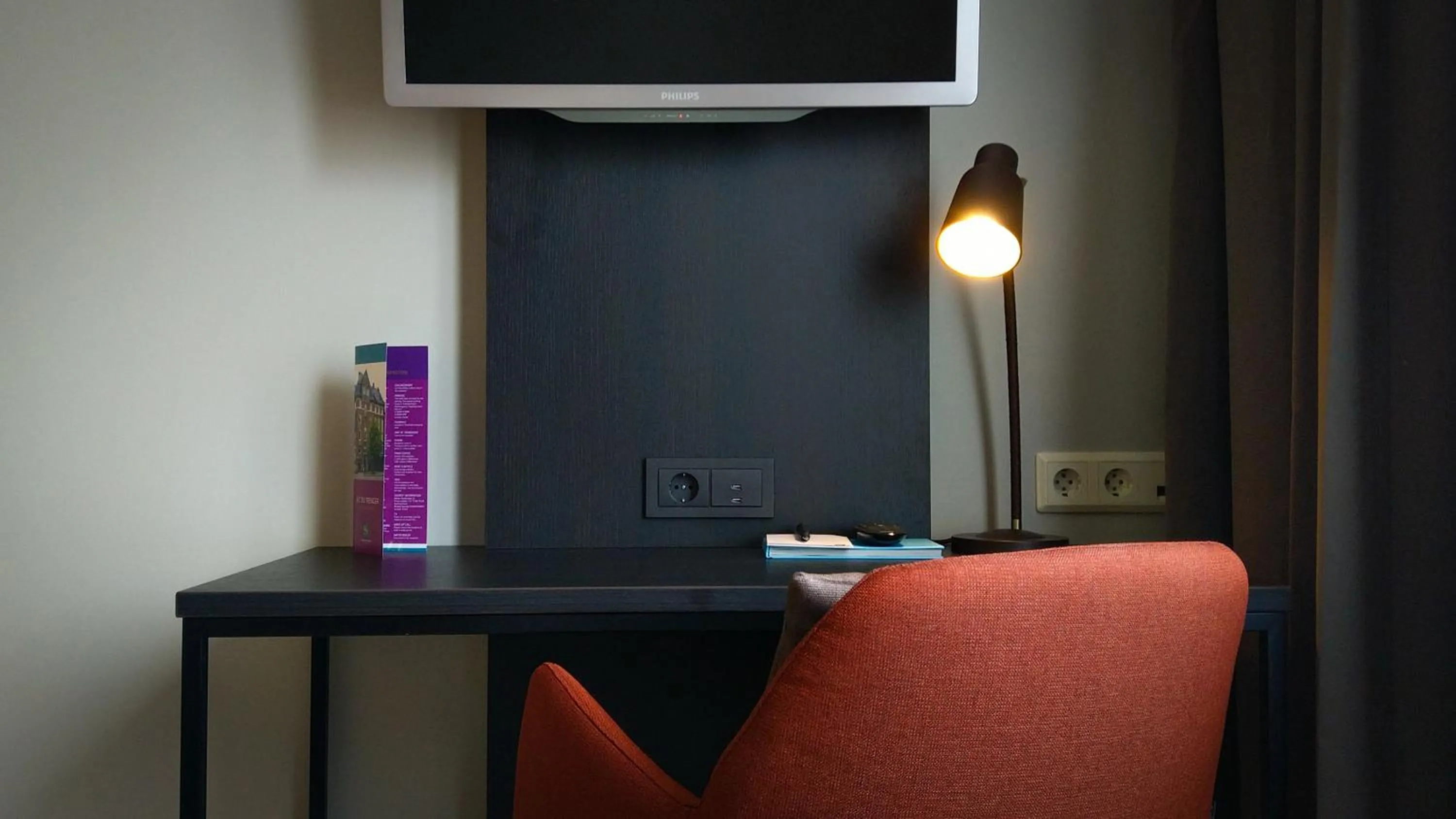 TV and multimedia in Quality Hotel Augustin