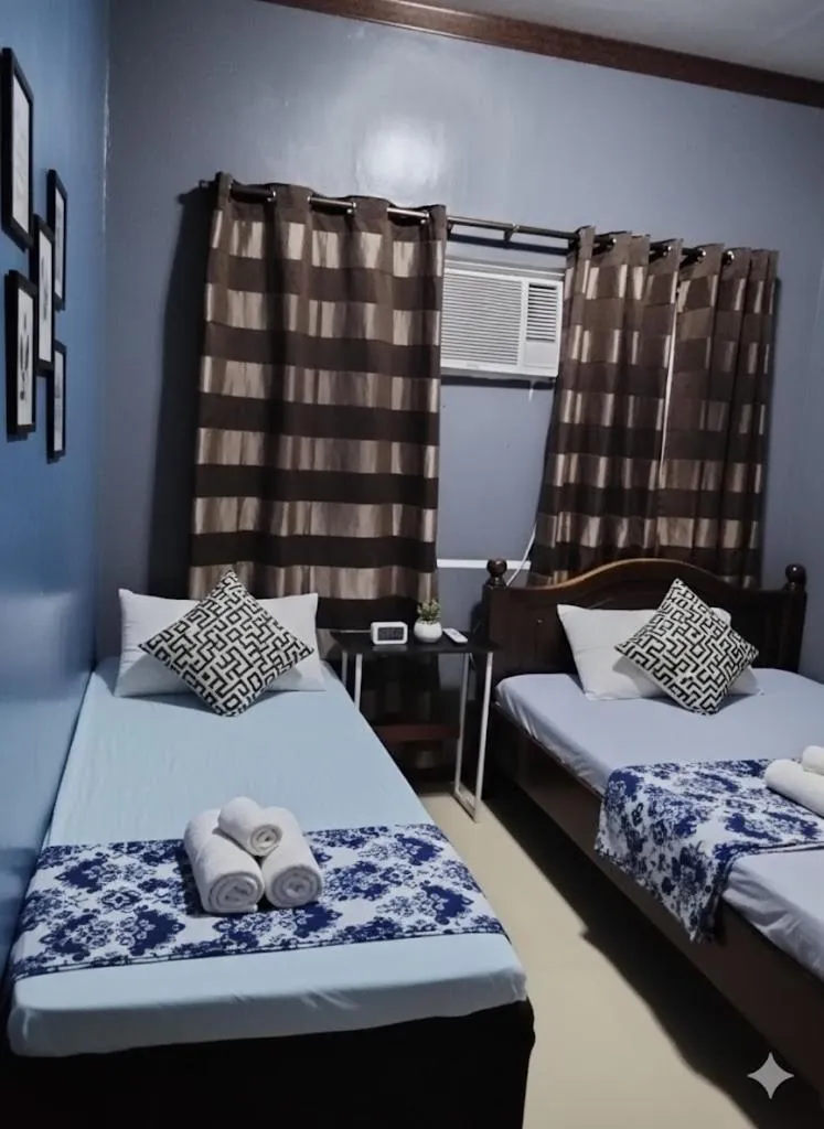Bed in Transit Point Hostel Mactan Cebu