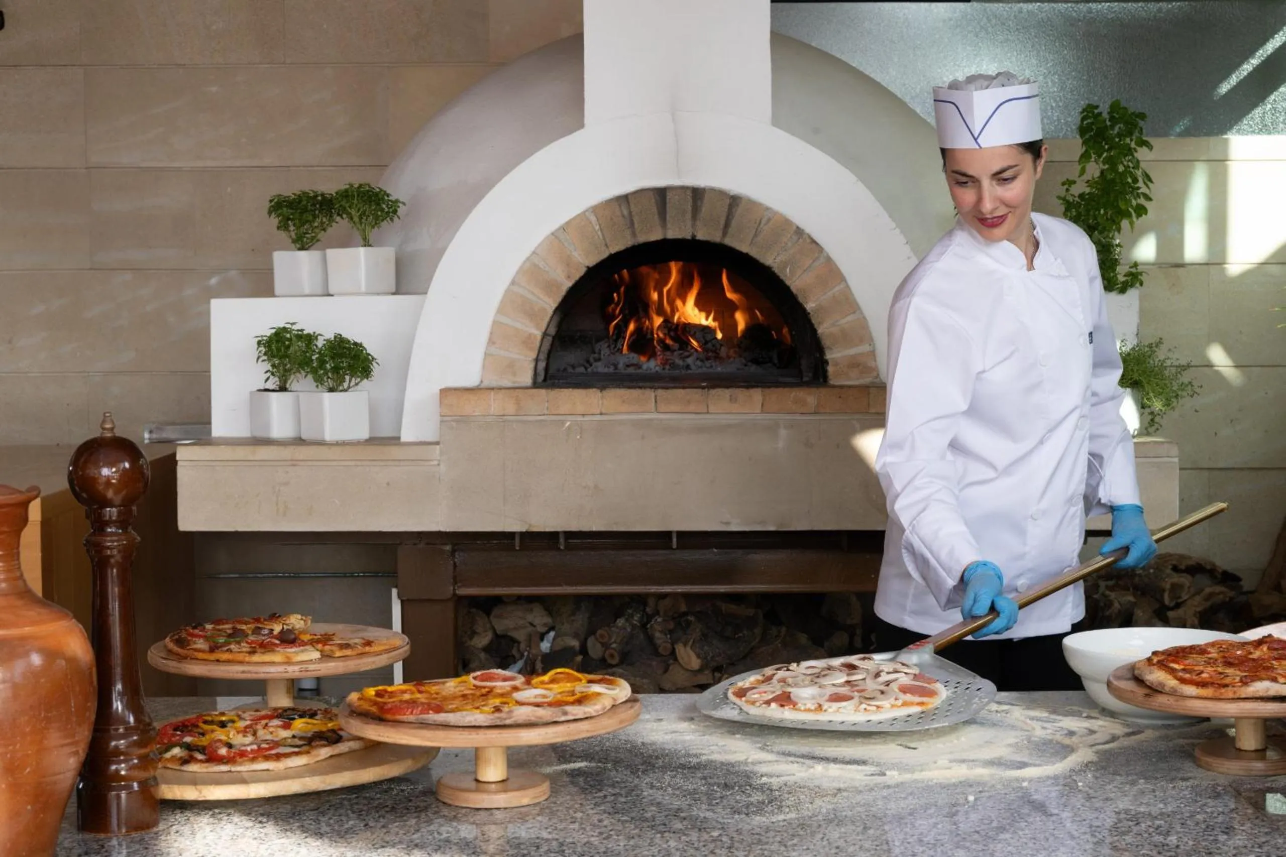 Restaurant/places to eat in Constantinou Bros Asimina Suites Hotel